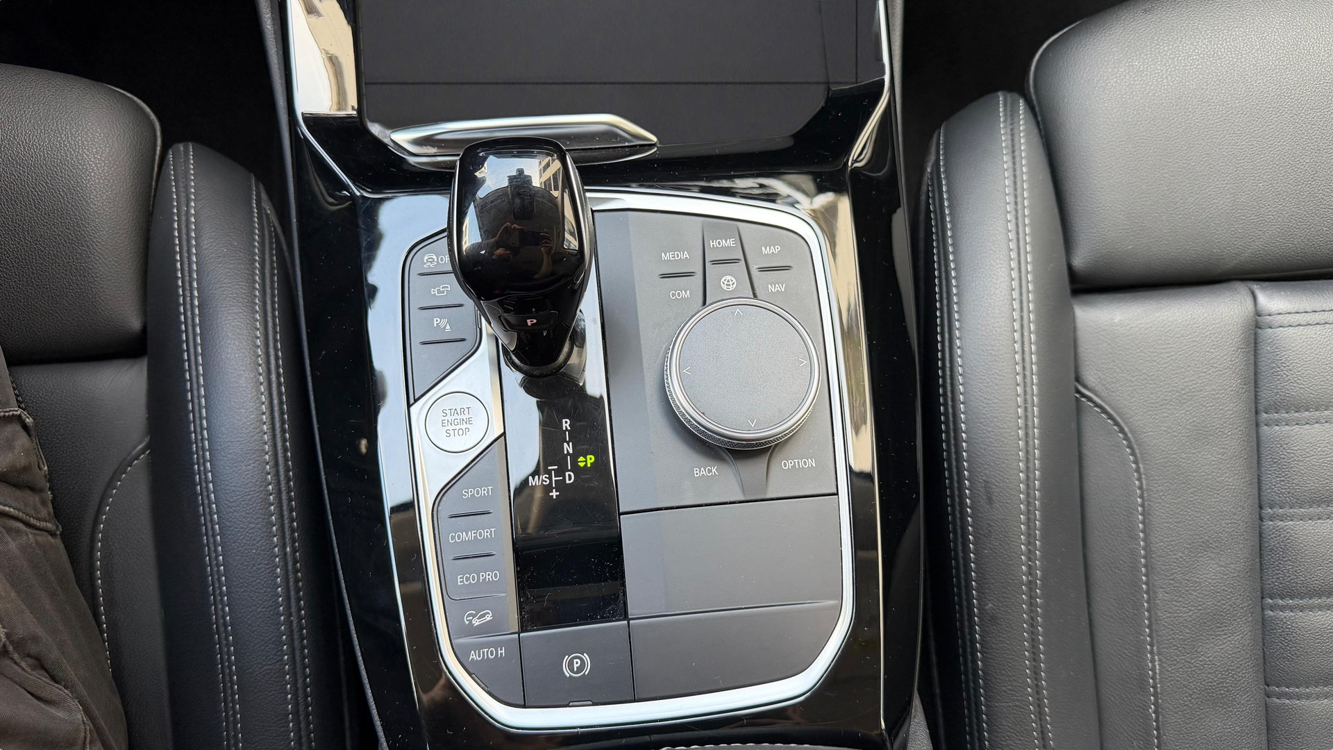 BMW X3 xDrive 20i-image-14