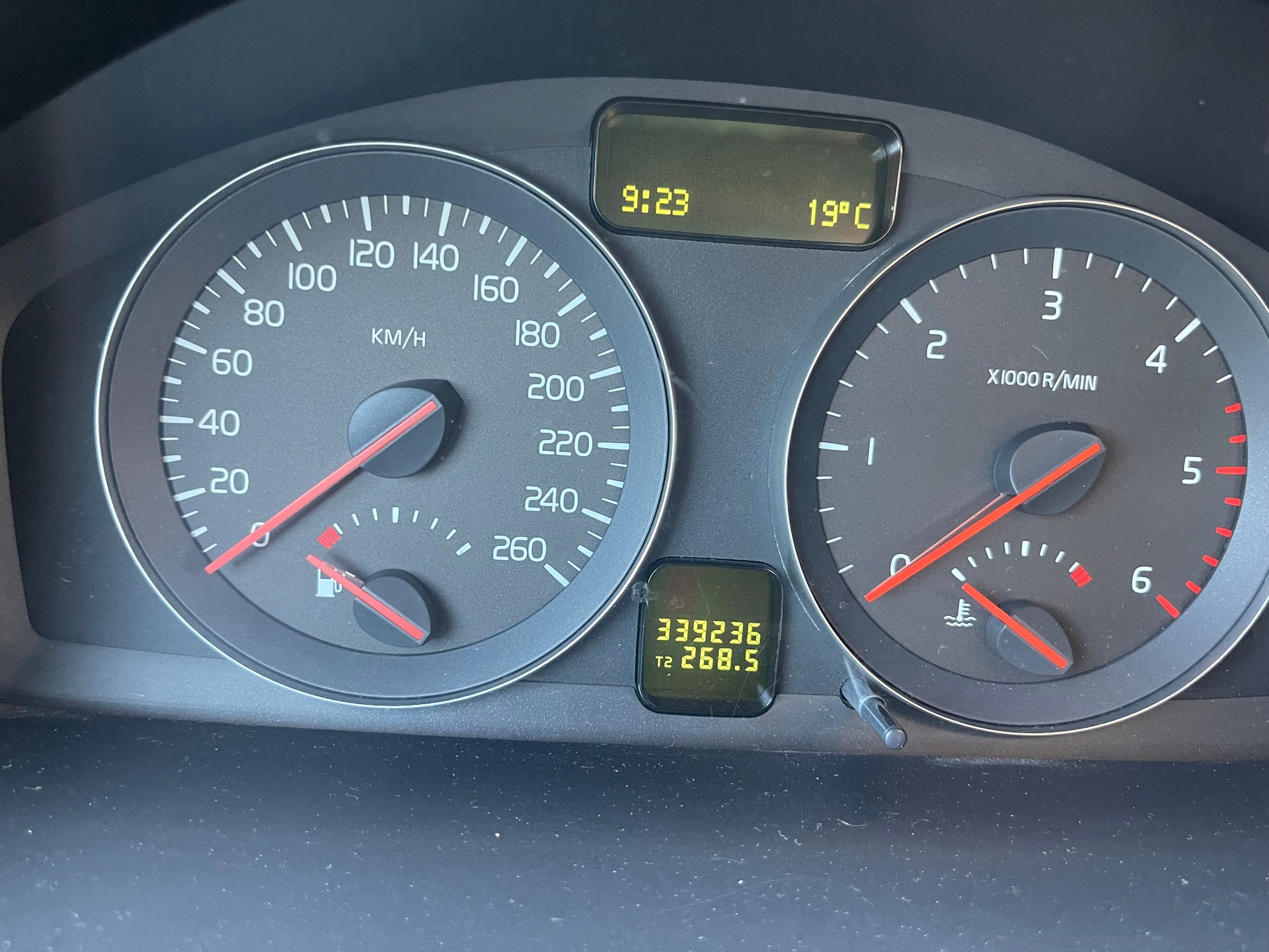 VOLVO V50 DRIVe Start/Stop-image-10