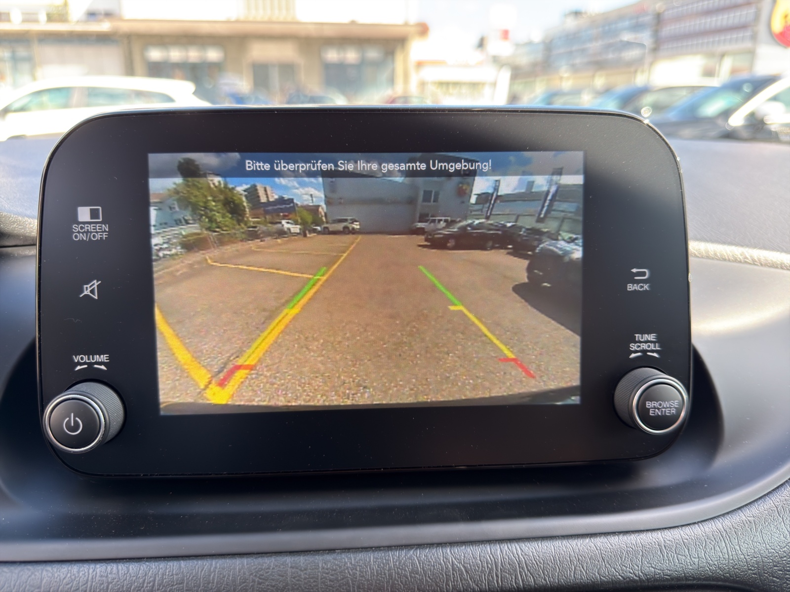 FIAT Tipo 1.5 Hybrid City Life-image-9