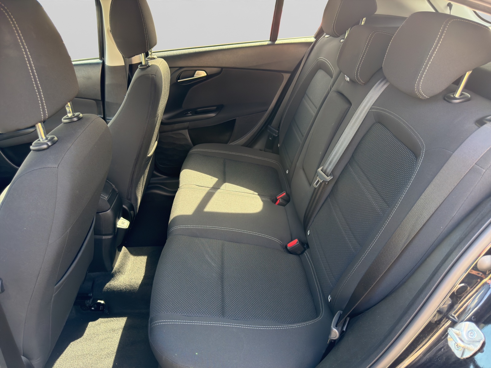FIAT Tipo 1.5 Hybrid City Life-image-8