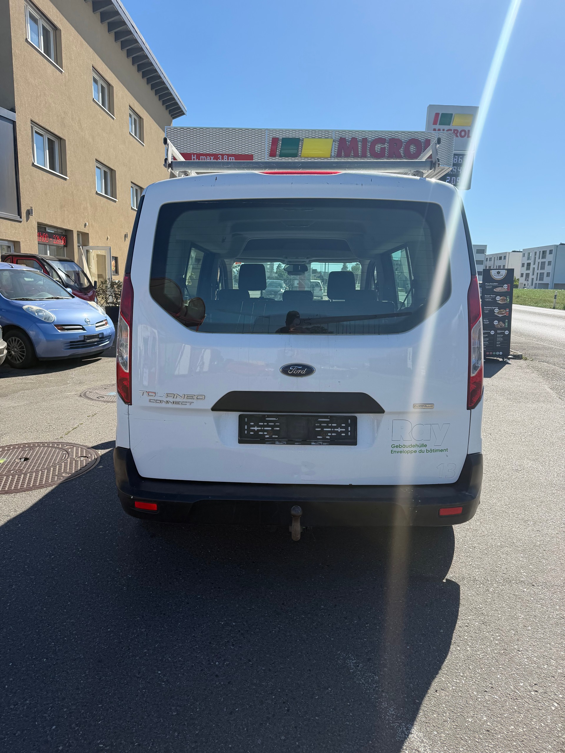FORD Grand Tourneo Connect 1.5 EcoBlue Titanium-image-8