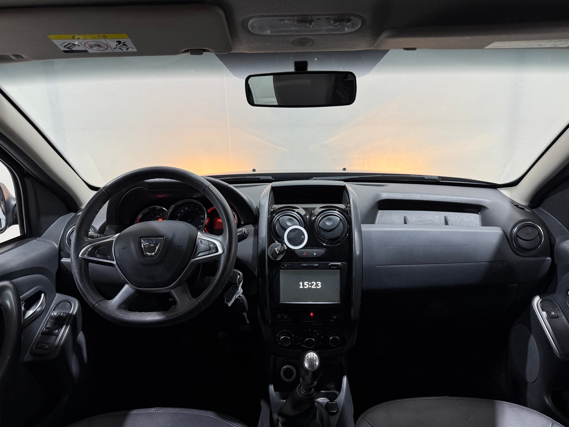 DACIA Duster 1.5 dCi Unlimited 4x4-image-11