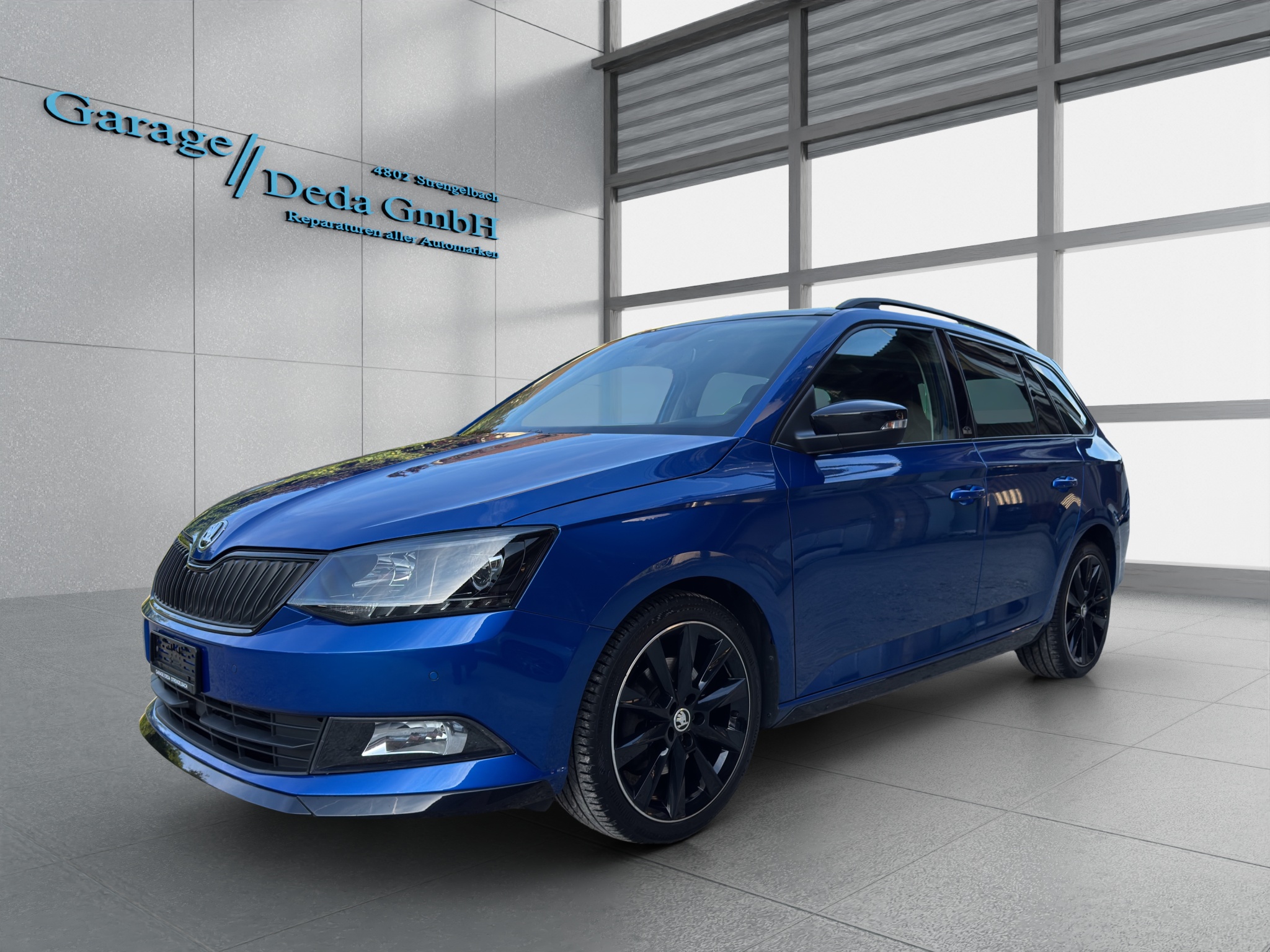Car photo