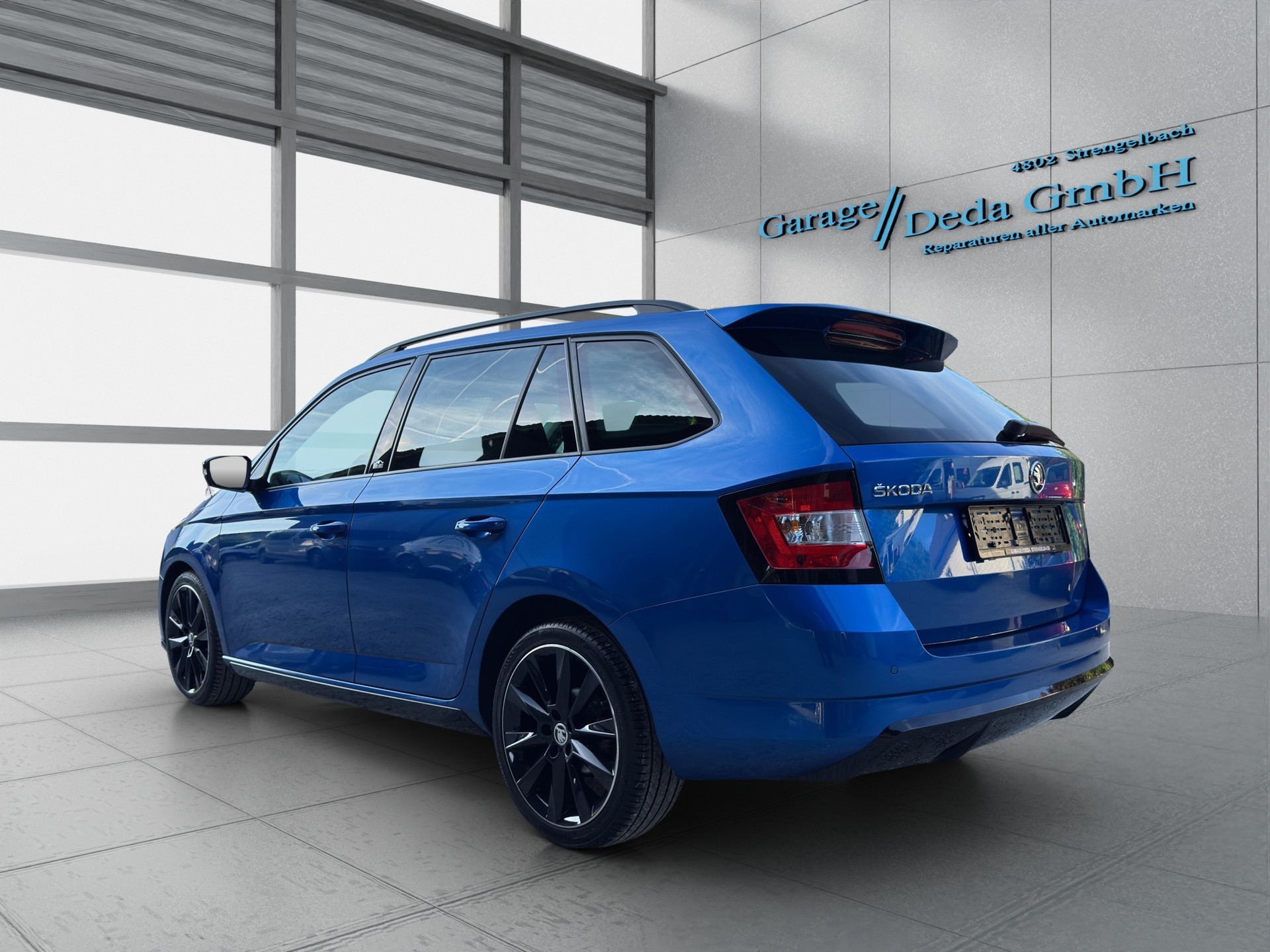 SKODA Fabia 1.0 TSI Monte Carlo DSG-image-2