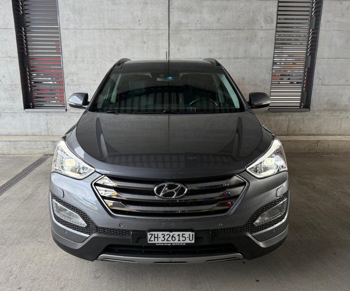 HYUNDAI Santa Fe 2.2 CRDI Premium 4WD Automatic-image-1