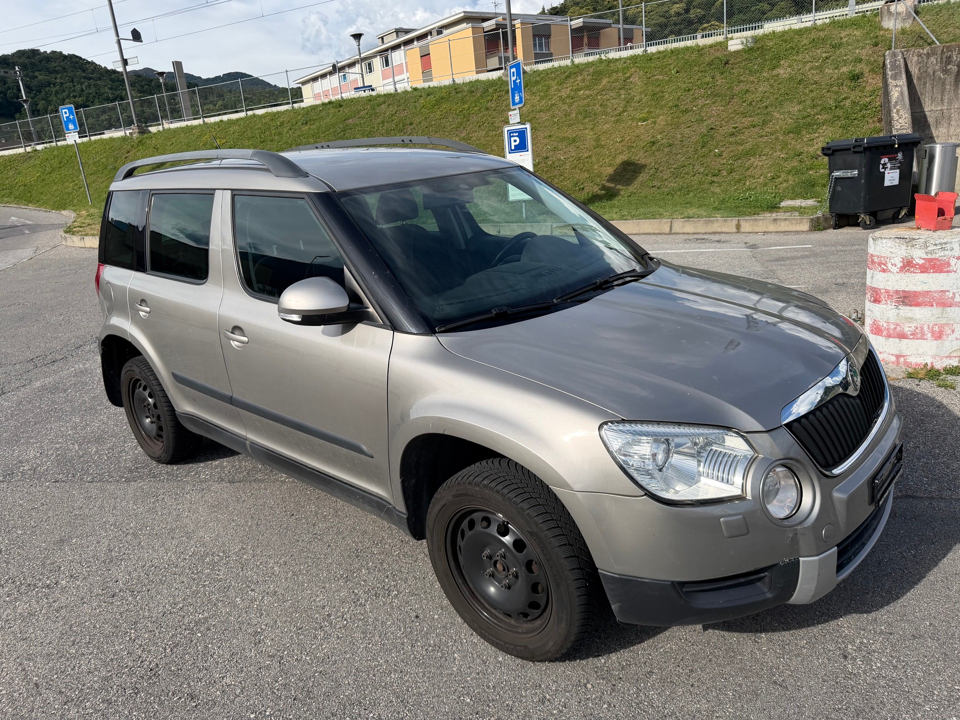 SKODA Yeti 1.8 TSI Ambition 4x4-image-2
