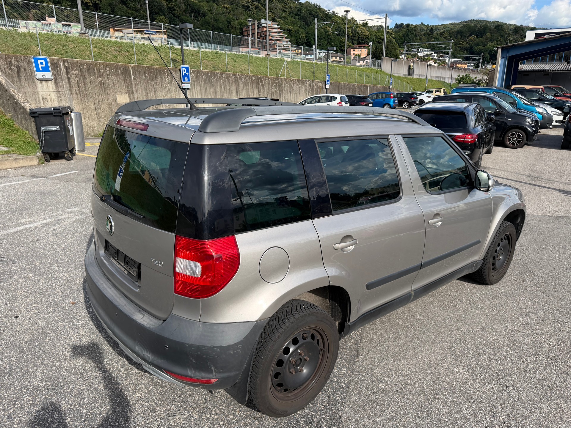 SKODA Yeti 1.8 TSI Ambition 4x4-image-3