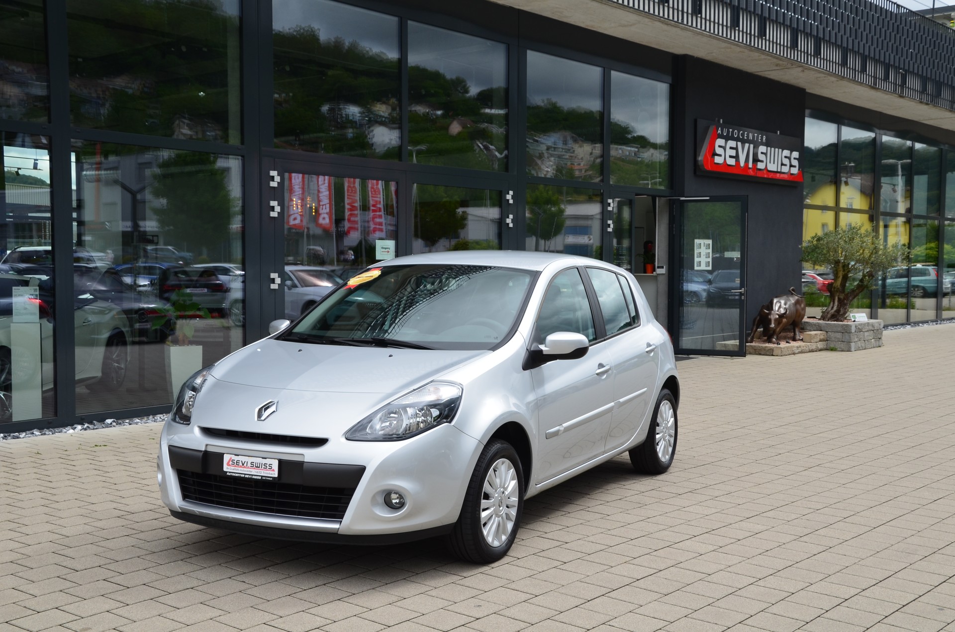 RENAULT Clio 1.2 16V Turbo Dynamique*Ab MFK,1 Jahr oder 20'000km Garantie*-image-7
