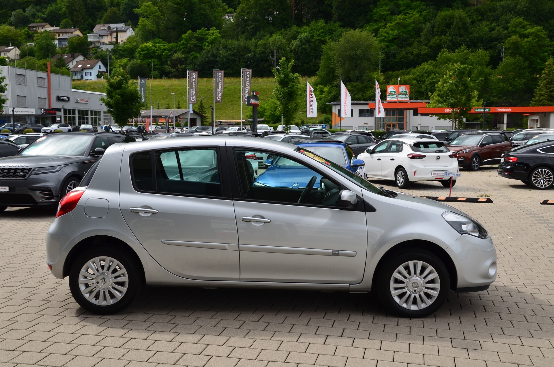 RENAULT Clio 1.2 16V Turbo Dynamique*Ab MFK,1 Jahr oder 20'000km Garantie*-image-2