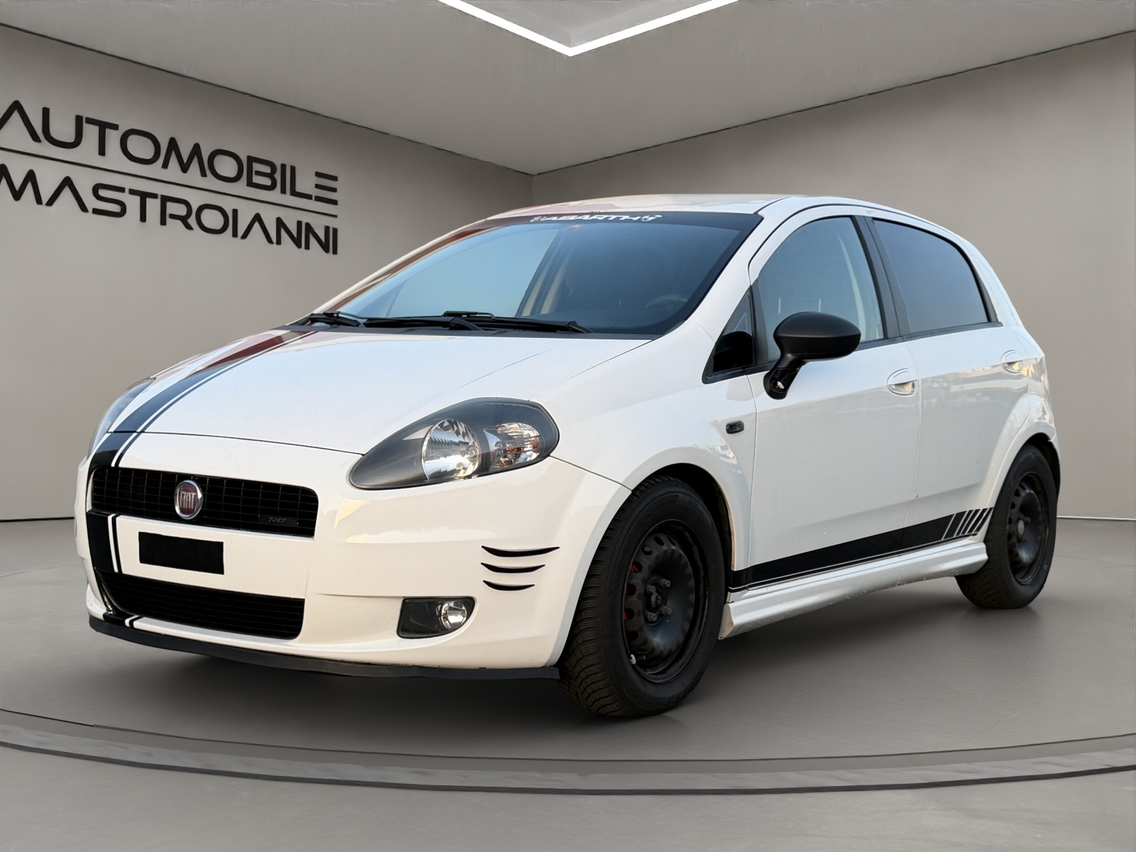 FIAT Punto 1.4 16V Turbo Sport-image-2