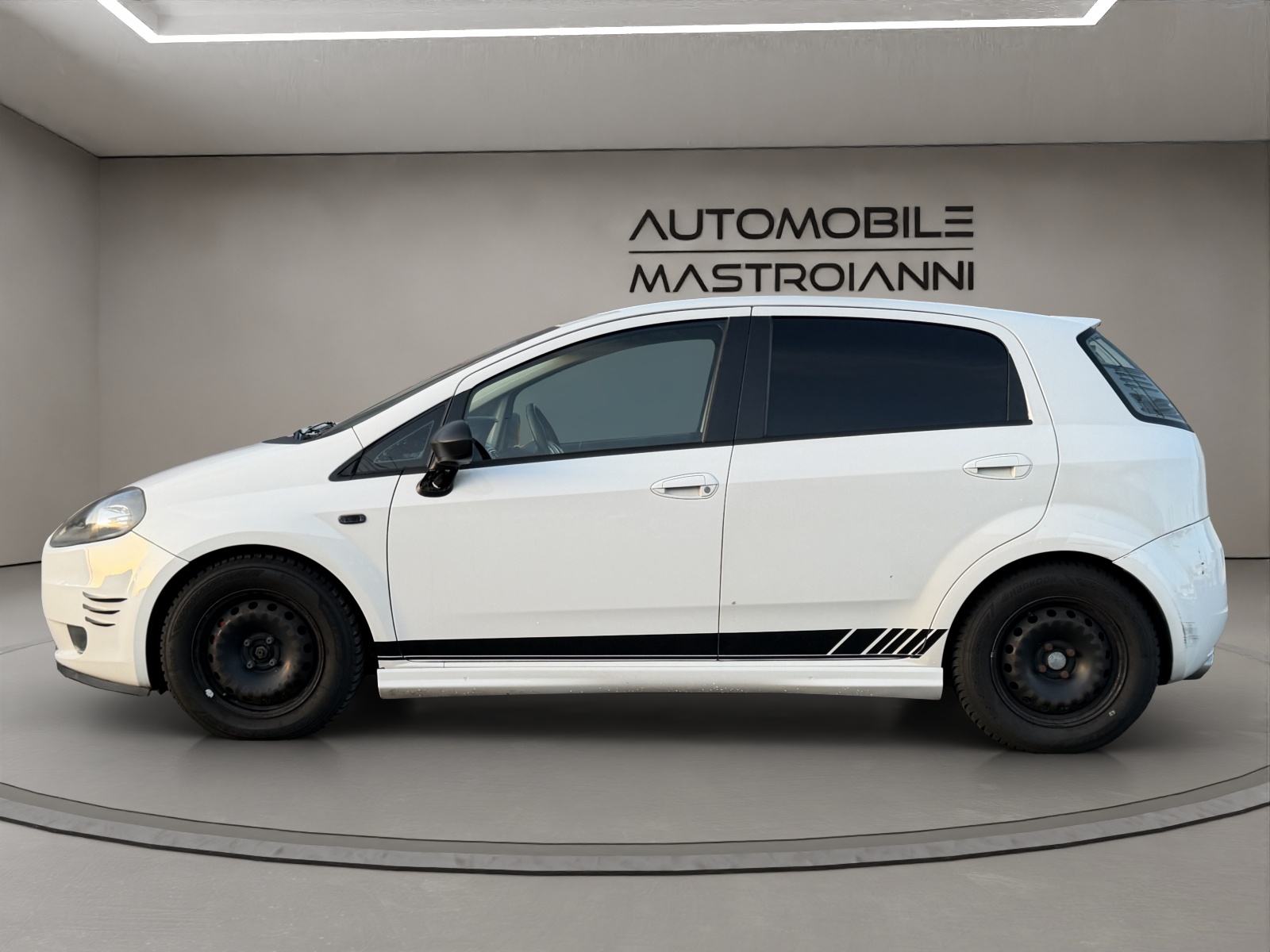 FIAT Punto 1.4 16V Turbo Sport-image-3