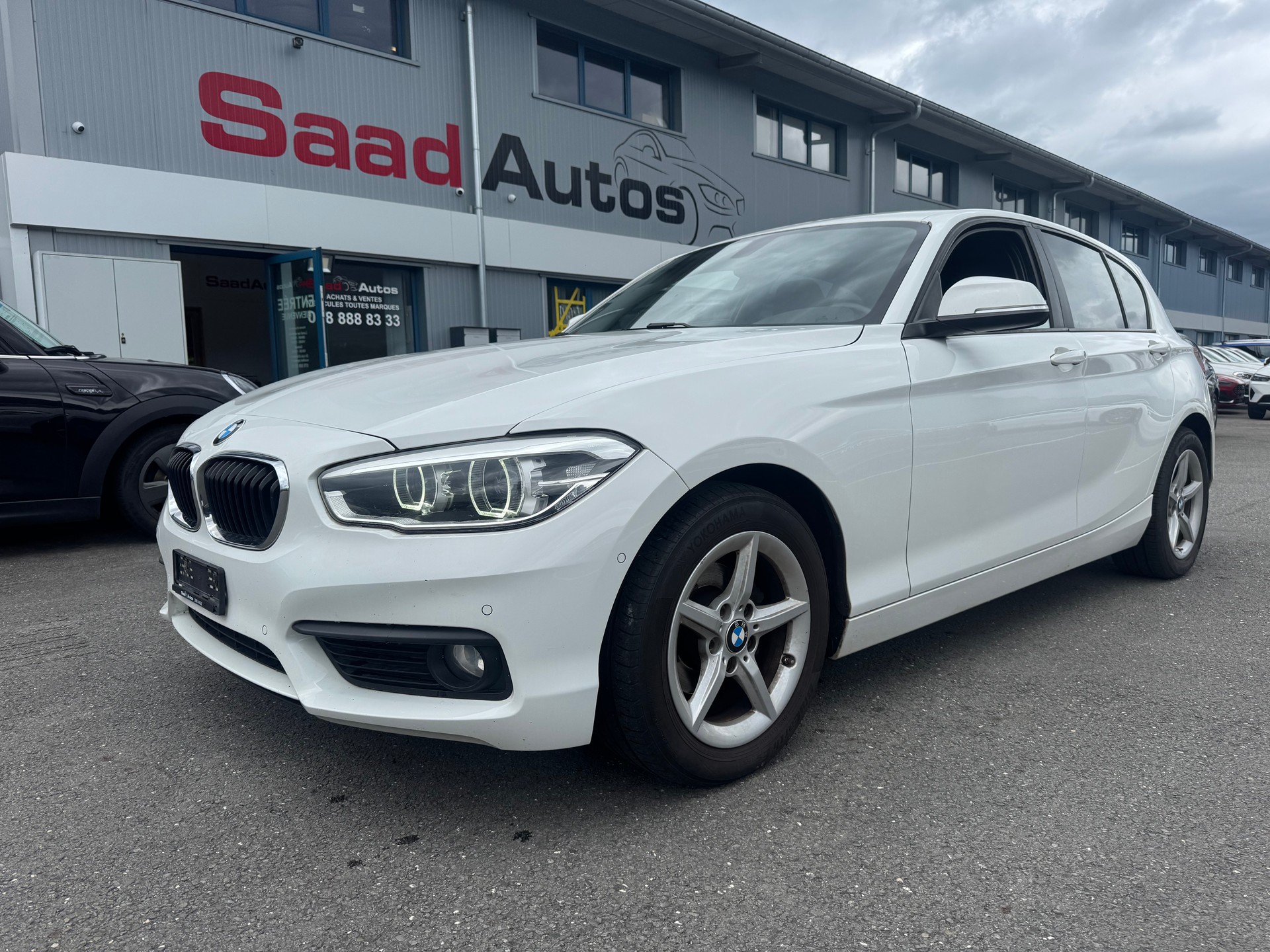 BMW 118i Steptronic-image-0