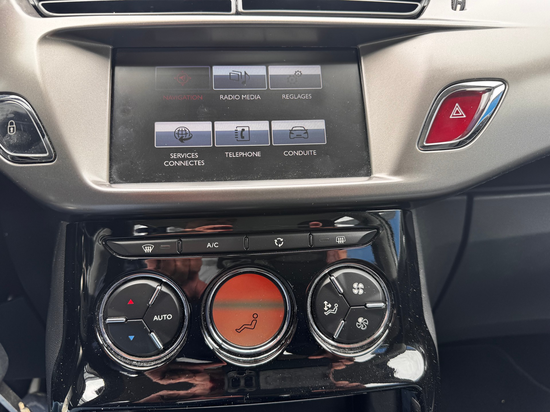 CITROEN C3 1.2i Sélection-image-5