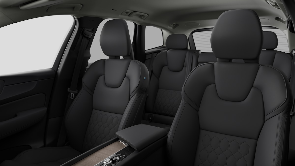 VOLVO XC60 2.0 B5 MH Plus Dark AWD-image-10