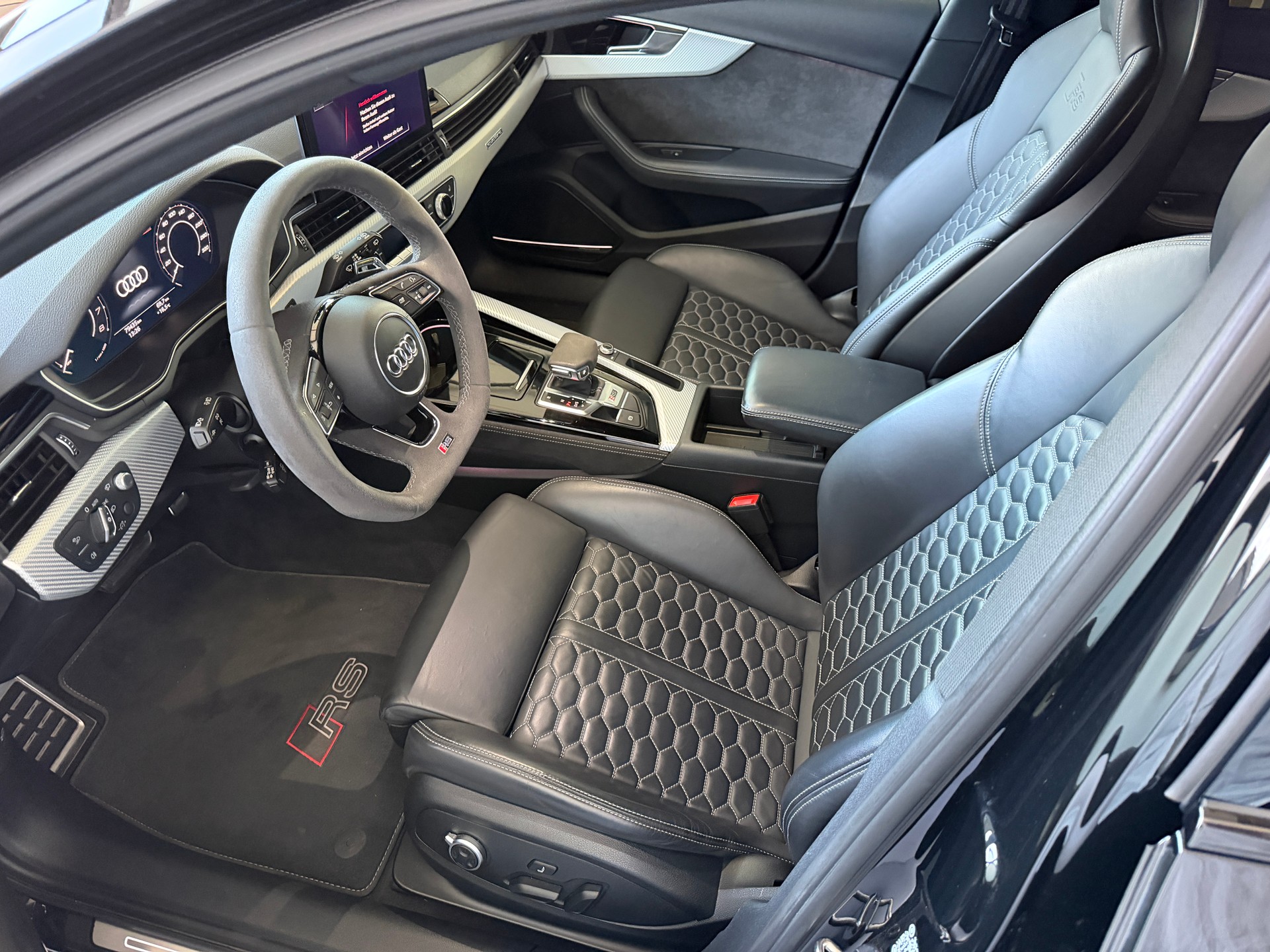 AUDI RS4 Avant 2.9 V6 TFSI quattro T-Tronic ⬛️-image-6