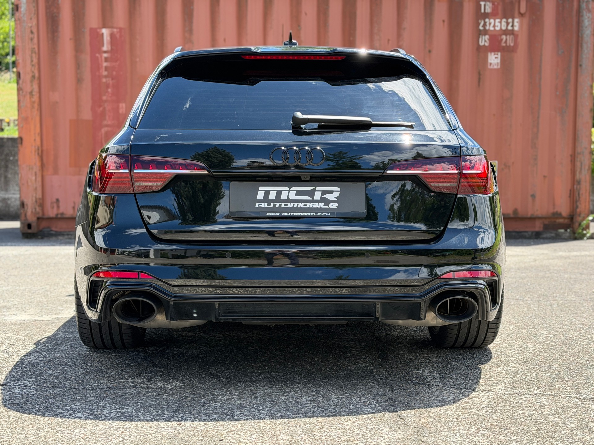 AUDI RS4 Avant 2.9 V6 TFSI quattro T-Tronic ⬛️-showroom-element-3