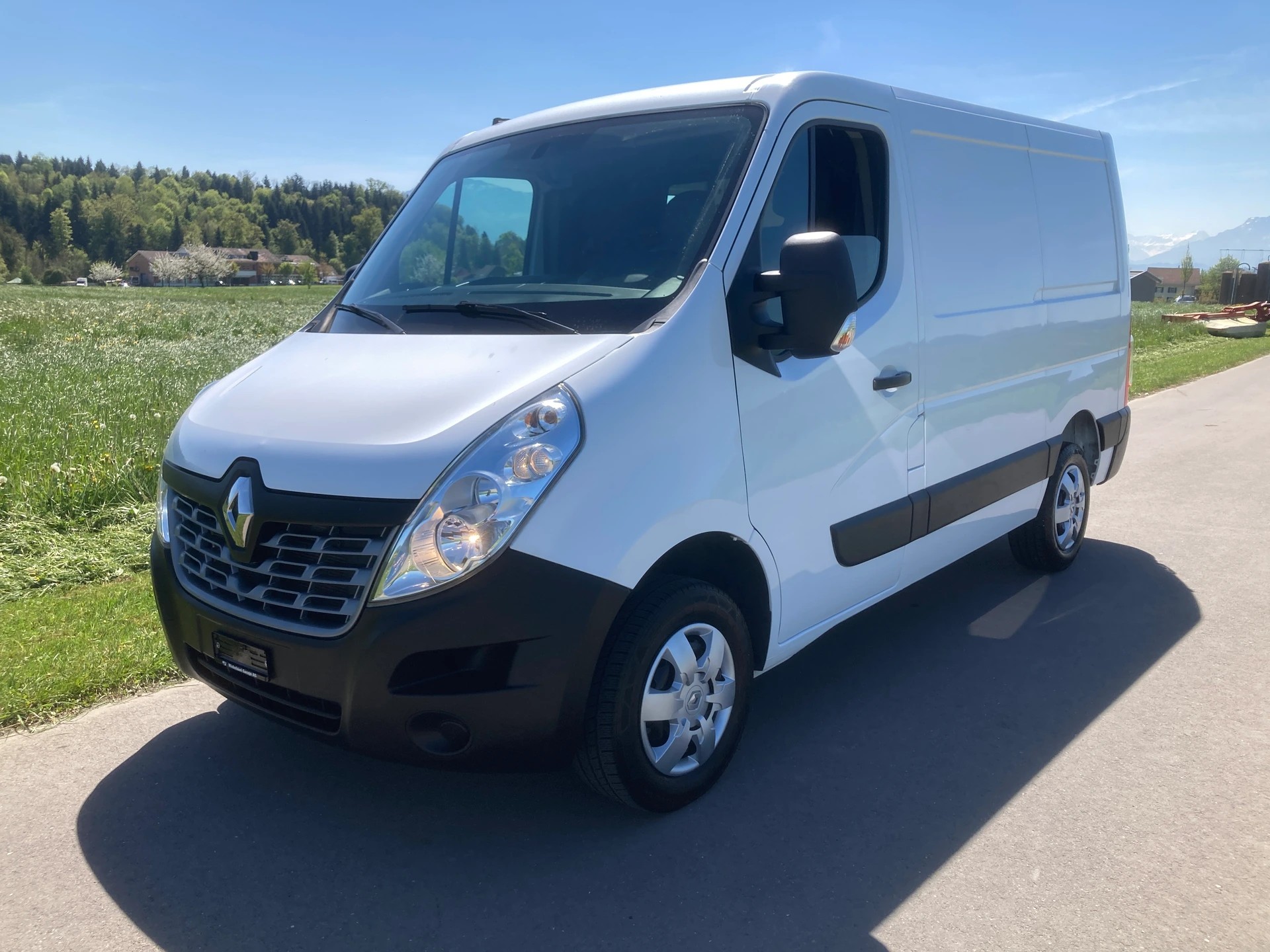RENAULT Master T33 2.3dCi 130 L1H1-image-0
