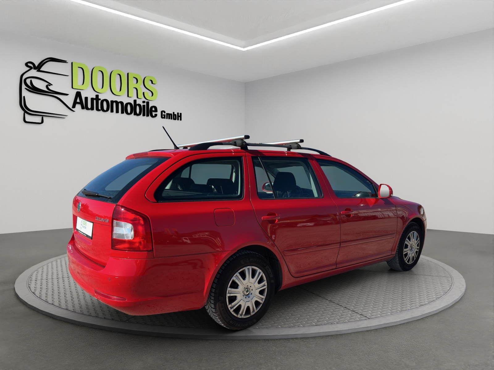 SKODA Octavia Combi 1.4 TSI Ambiente DSG-image-3