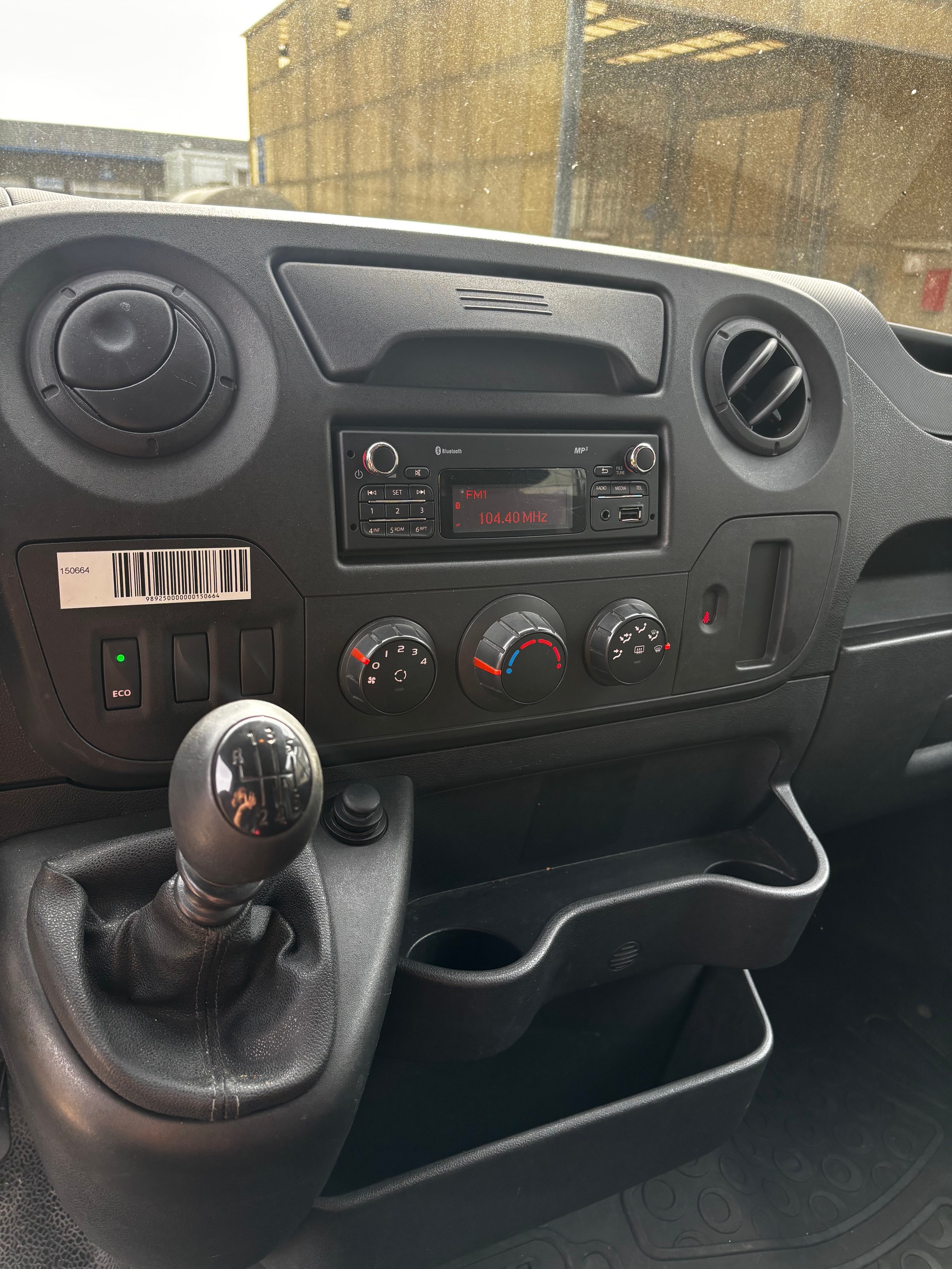 RENAULT Master T35 2.3dCi 130 L3H2-image-9