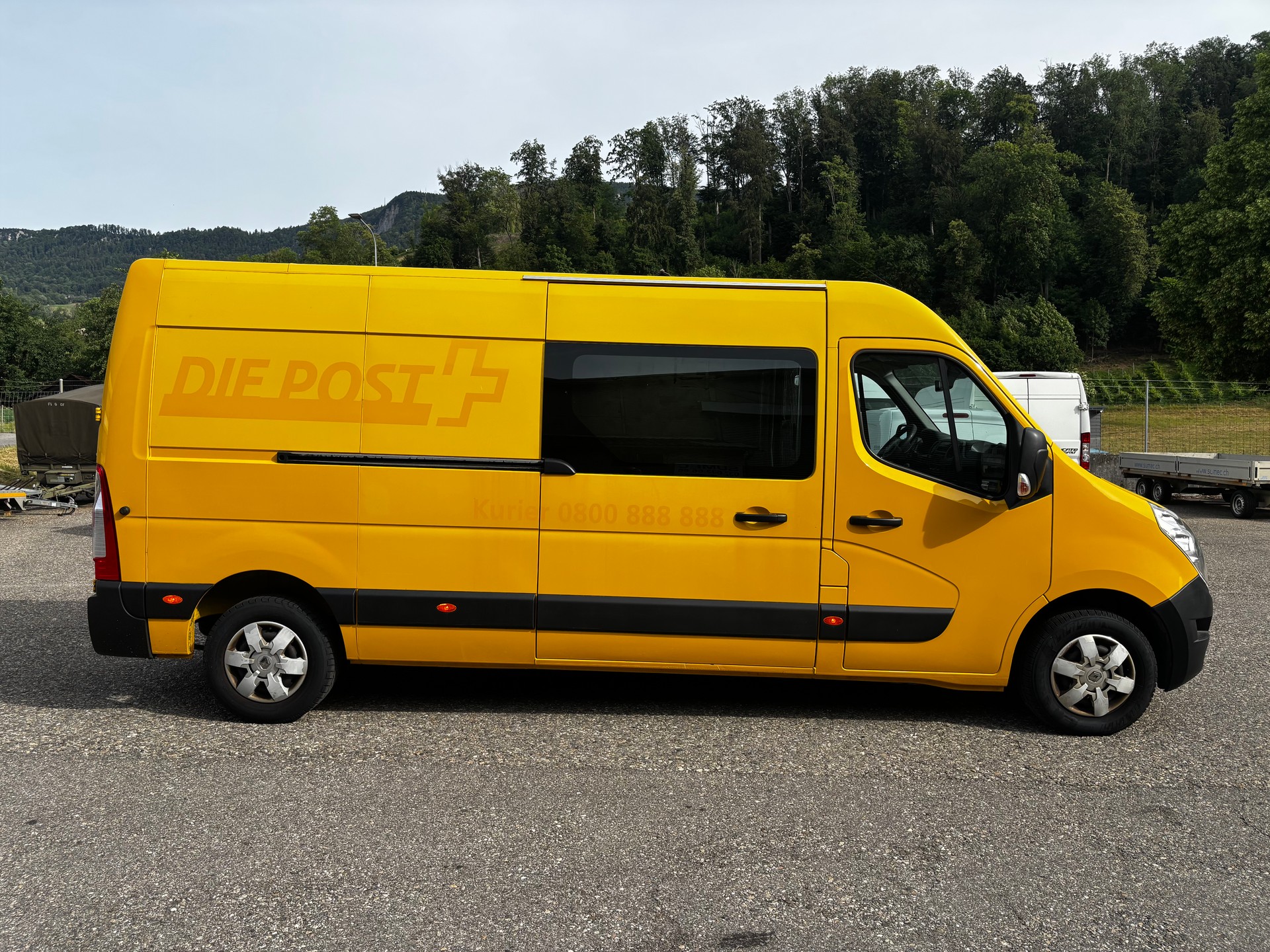 RENAULT Master T35 2.3dCi 130 L3H2-image-2
