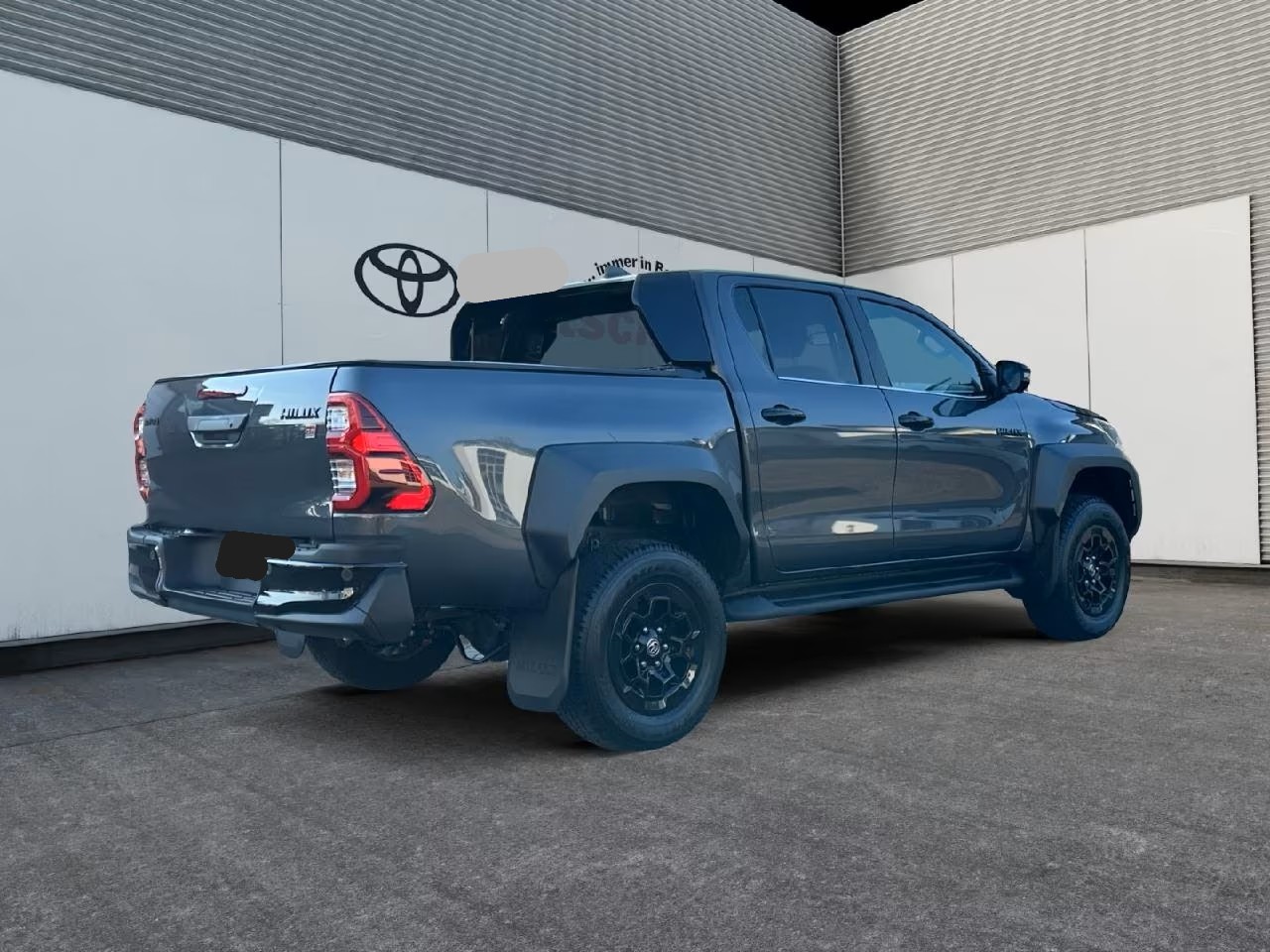 TOYOTA Hilux 2.8d GR Sport II Double Cab 4x4 A-image-1