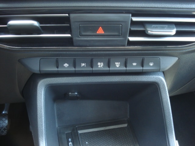 FORD Grand Tourneo Connect 2.0 EcoBlue Sport Automat-image-7