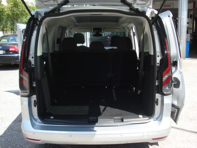 FORD Grand Tourneo Connect 2.0 EcoBlue Sport Automat-image-20