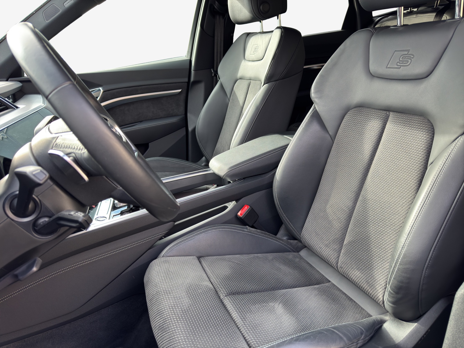 AUDI e-tron 50 Sportback S Line Attraction quattro-image-7