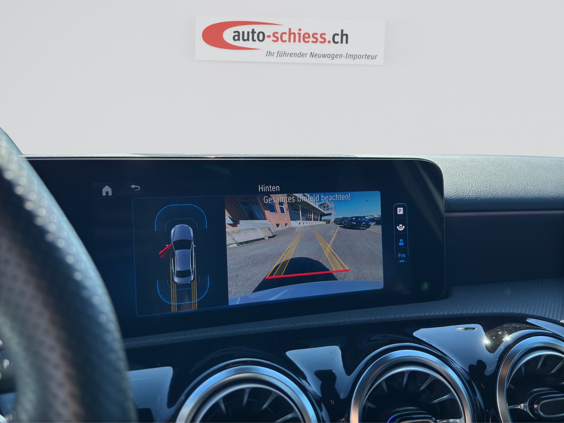 MERCEDES-BENZ A 180 AMG Line 7G-DCT Night-image-12