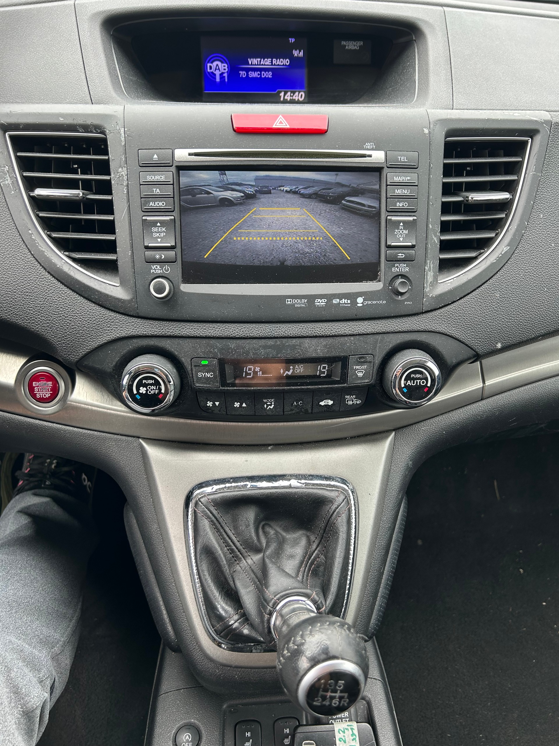 HONDA CR-V 2.2 i-DTEC Executive 4WD-image-8