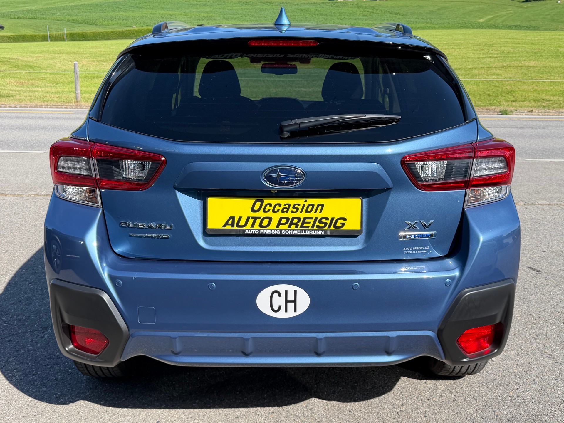 SUBARU XV 2.0 e-Boxer Swiss Plus AWD Lineartronic-image-12