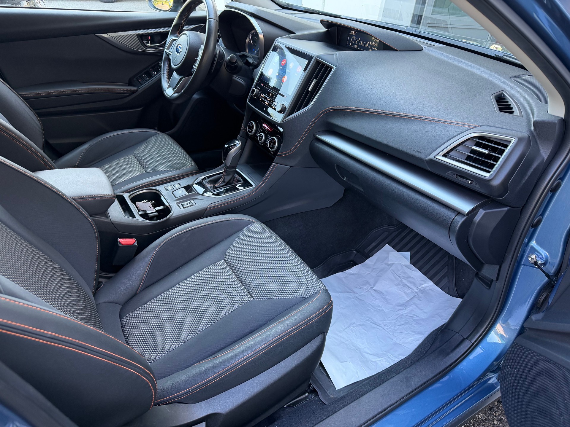 SUBARU XV 2.0 e-Boxer Swiss Plus AWD Lineartronic-image-10