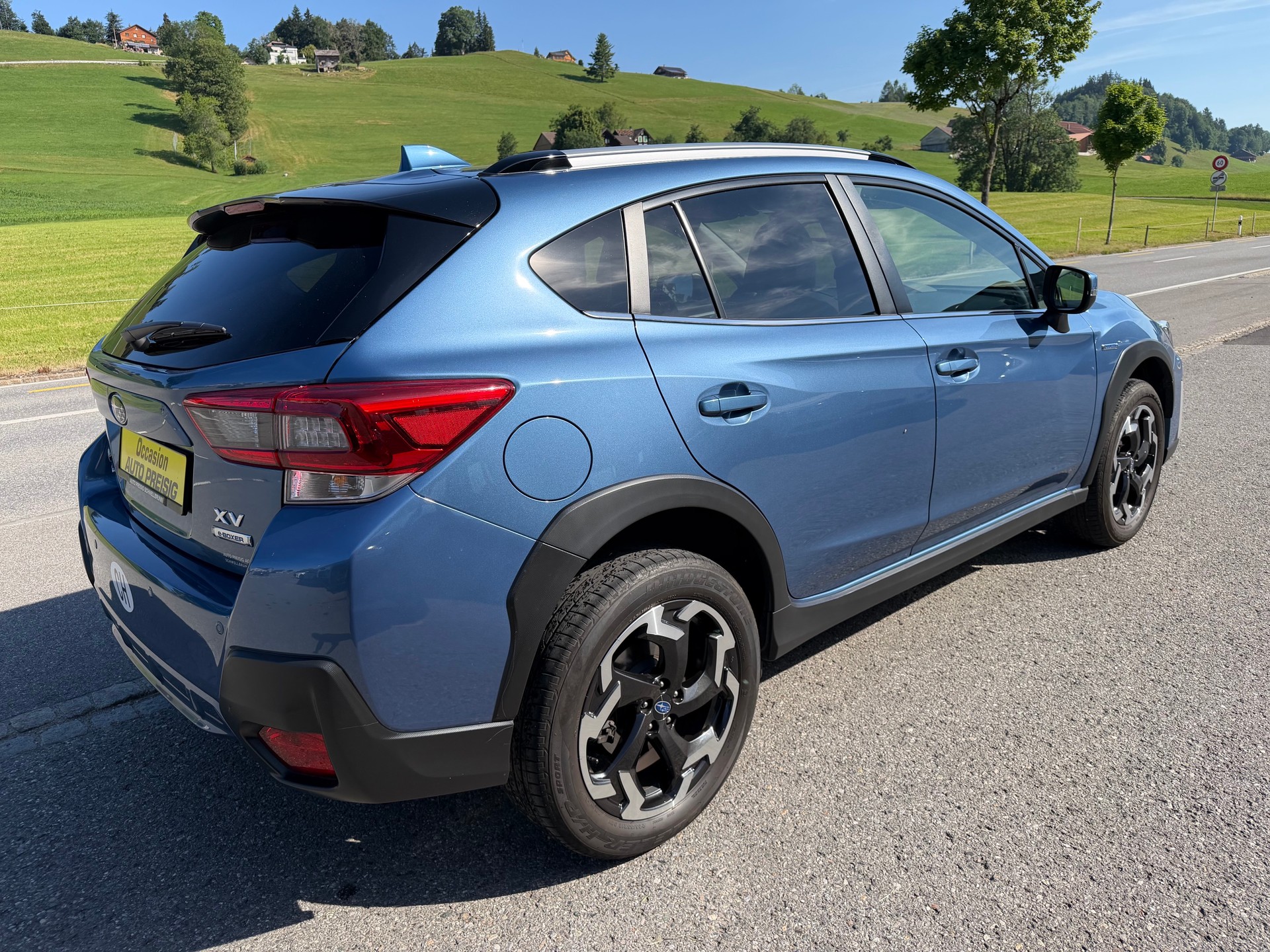 SUBARU XV 2.0 e-Boxer Swiss Plus AWD Lineartronic-image-11