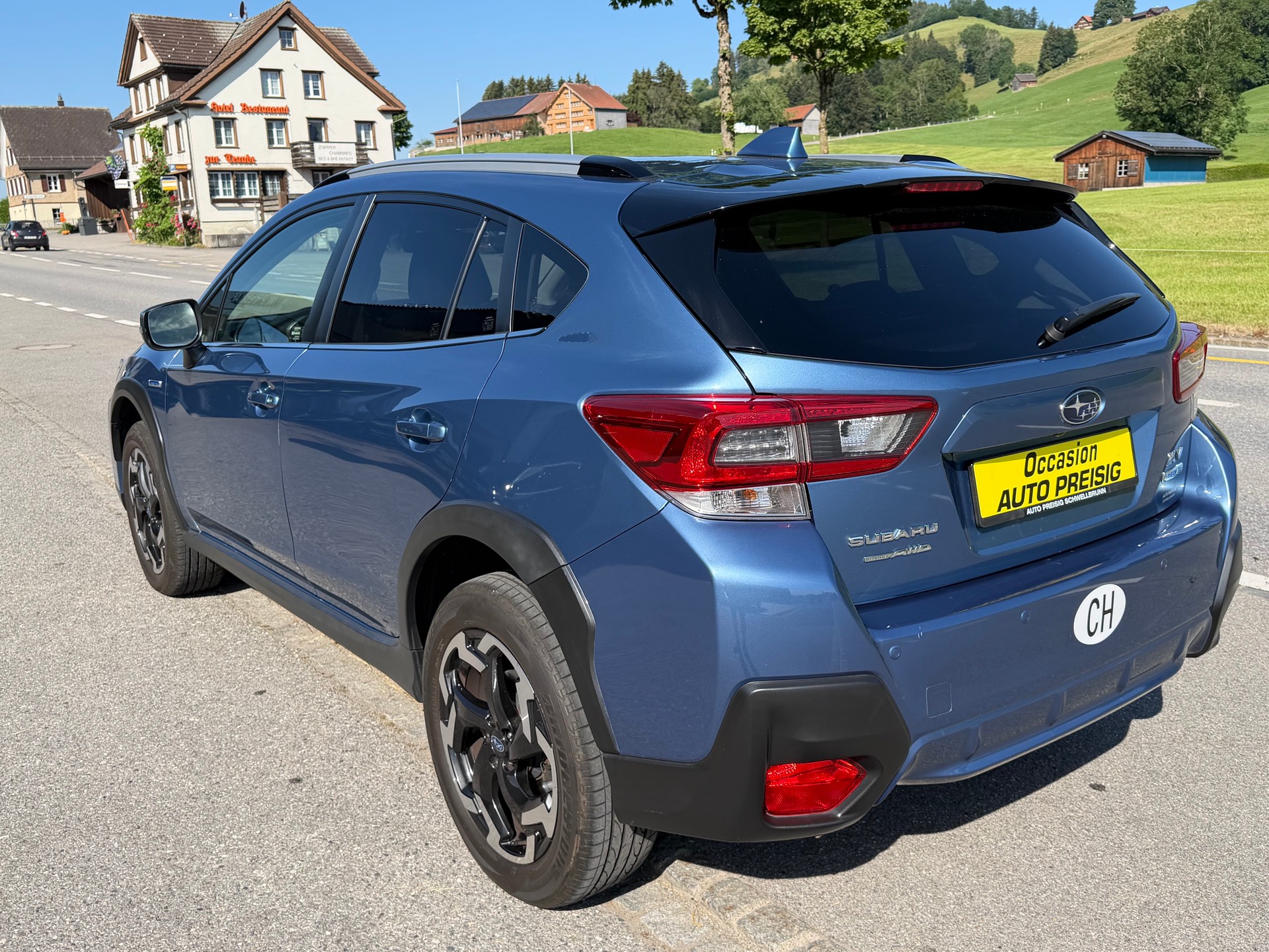 SUBARU XV 2.0 e-Boxer Swiss Plus AWD Lineartronic-image-7