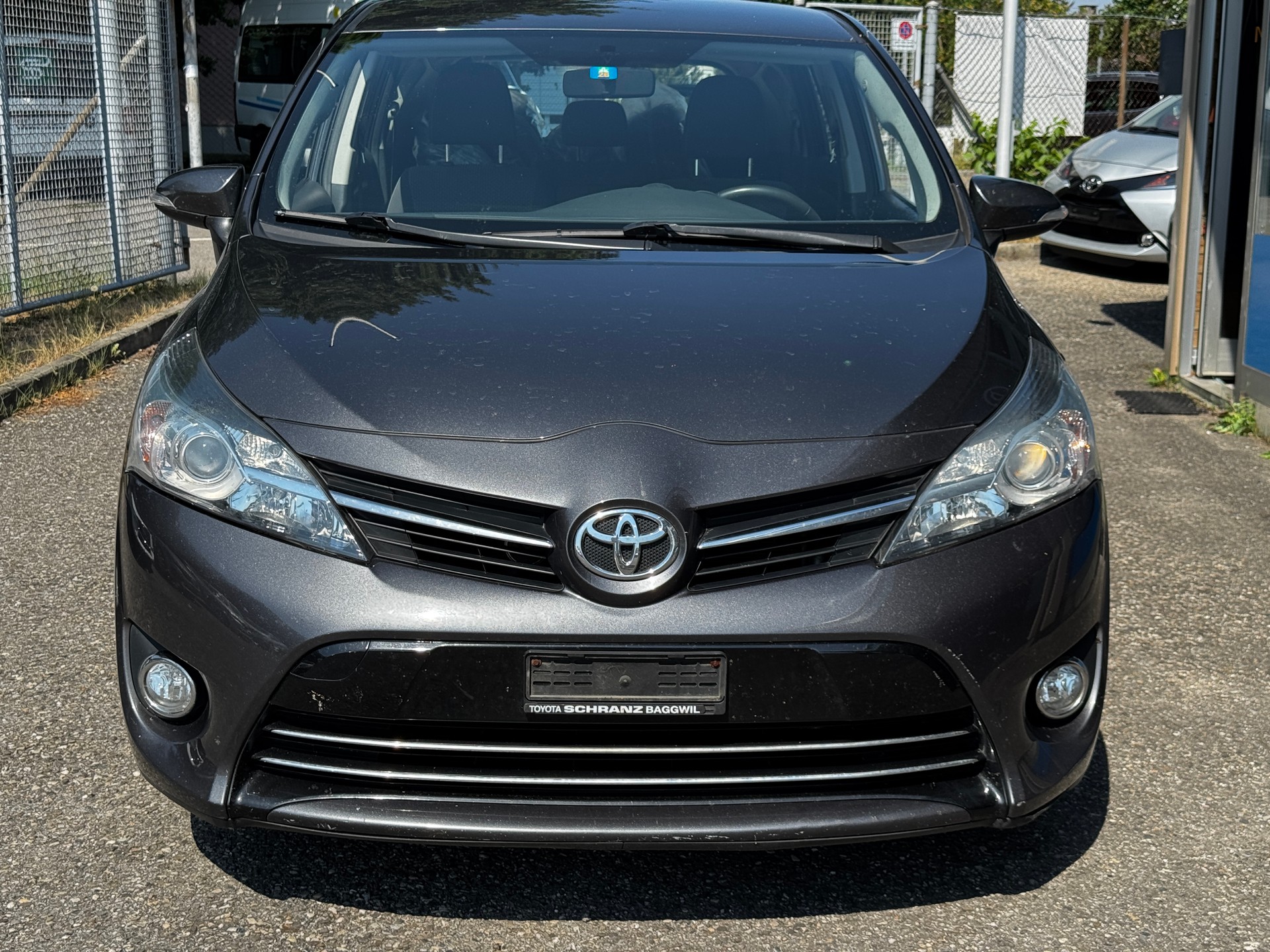 TOYOTA Verso 1.8 Luna-image-0