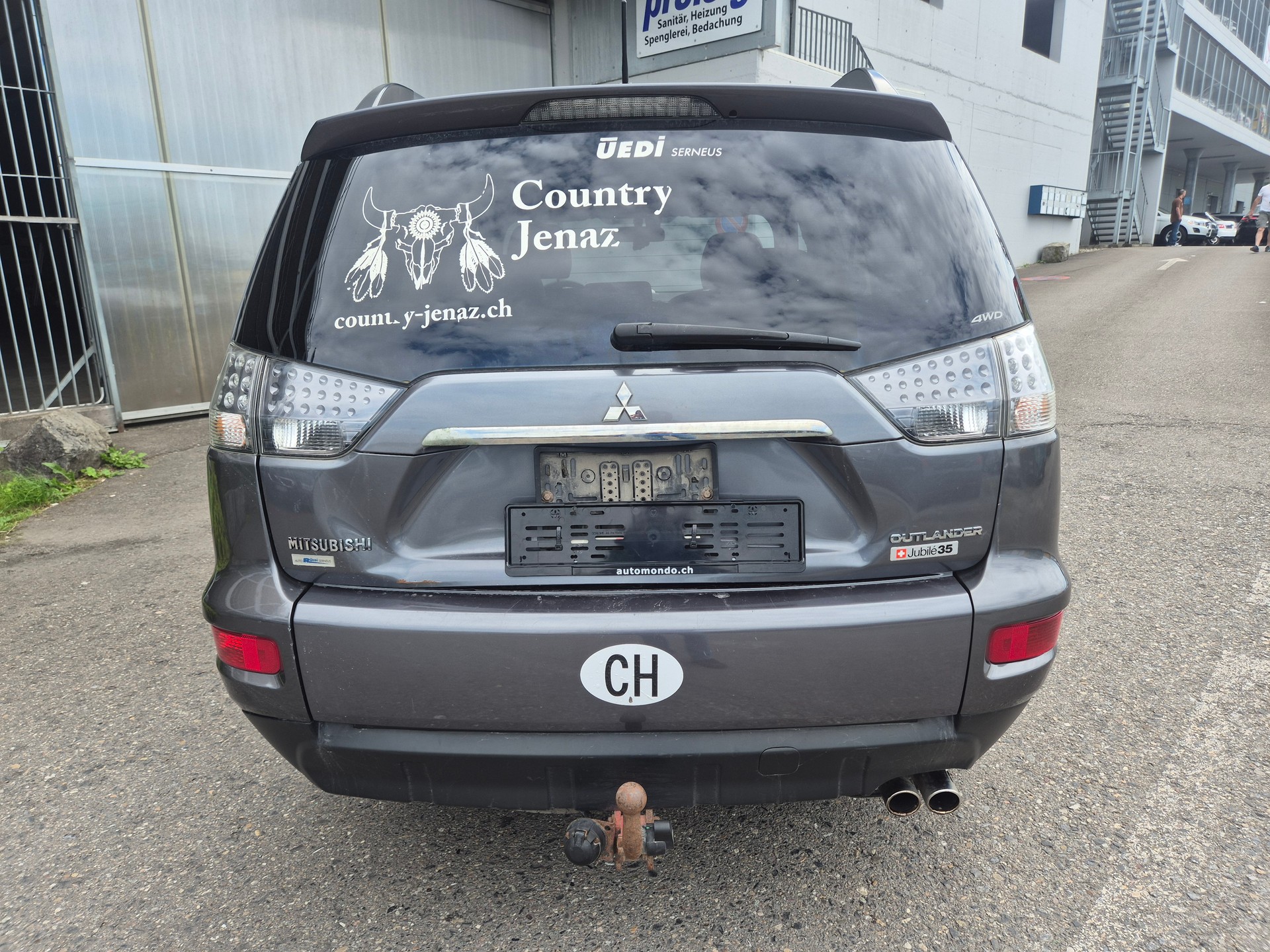 MITSUBISHI Outlander 2.2 DID Jubilé35 4WD-image-7