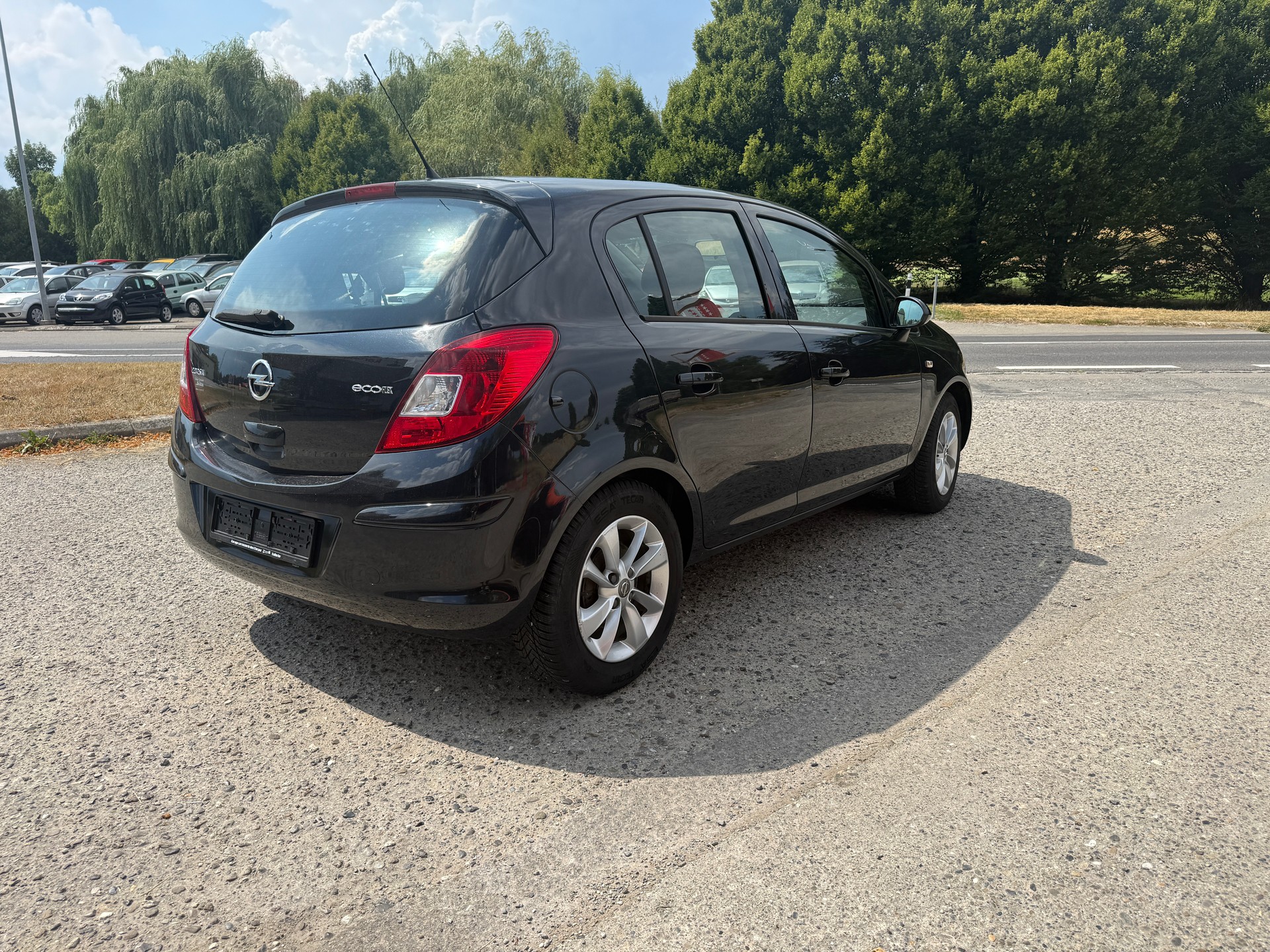 OPEL Corsa 1.4 TP Enjoy-image-3