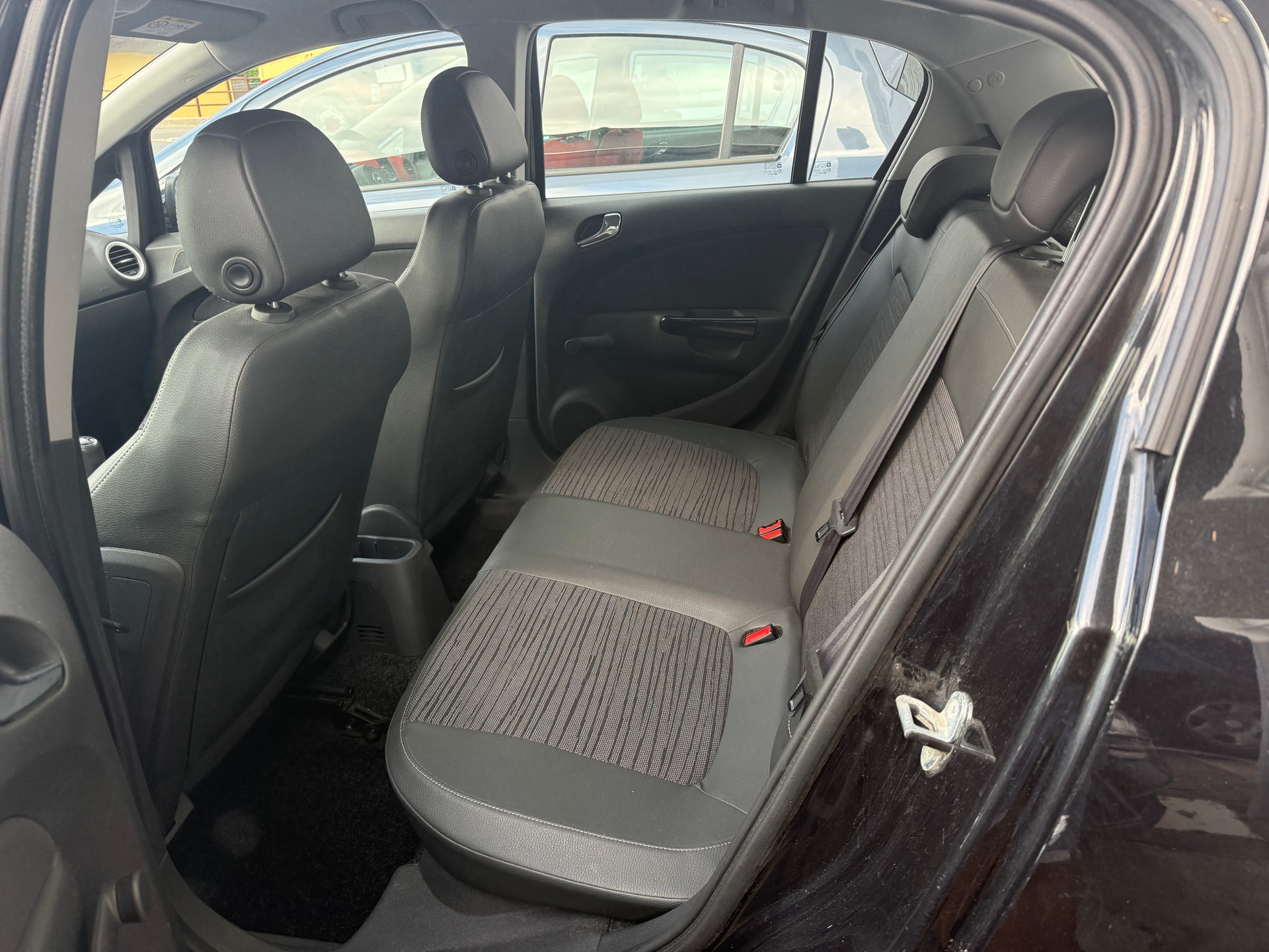 OPEL Corsa 1.4 TP Enjoy-image-10