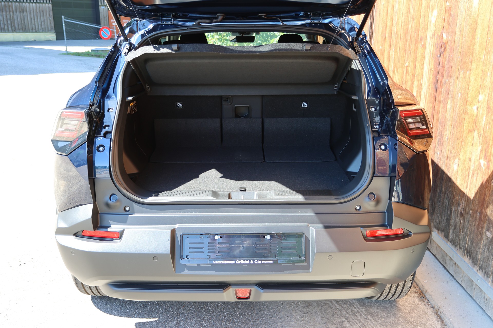 SUZUKI e-Vitara 49kWh Unico-image-14