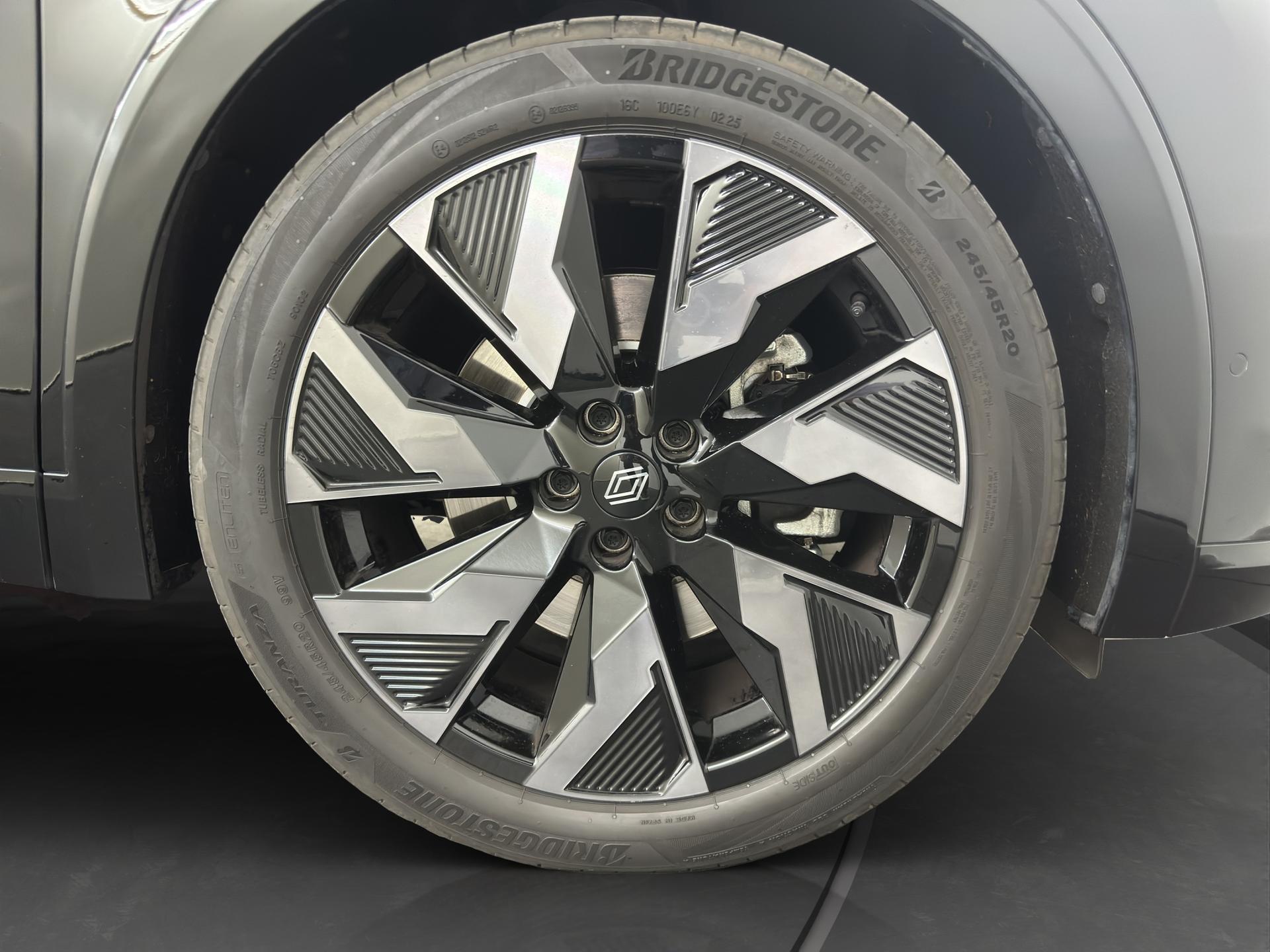 RENAULT Rafale 1.2 E-Tech Hybrid 200 Esprit Alpine-image-17