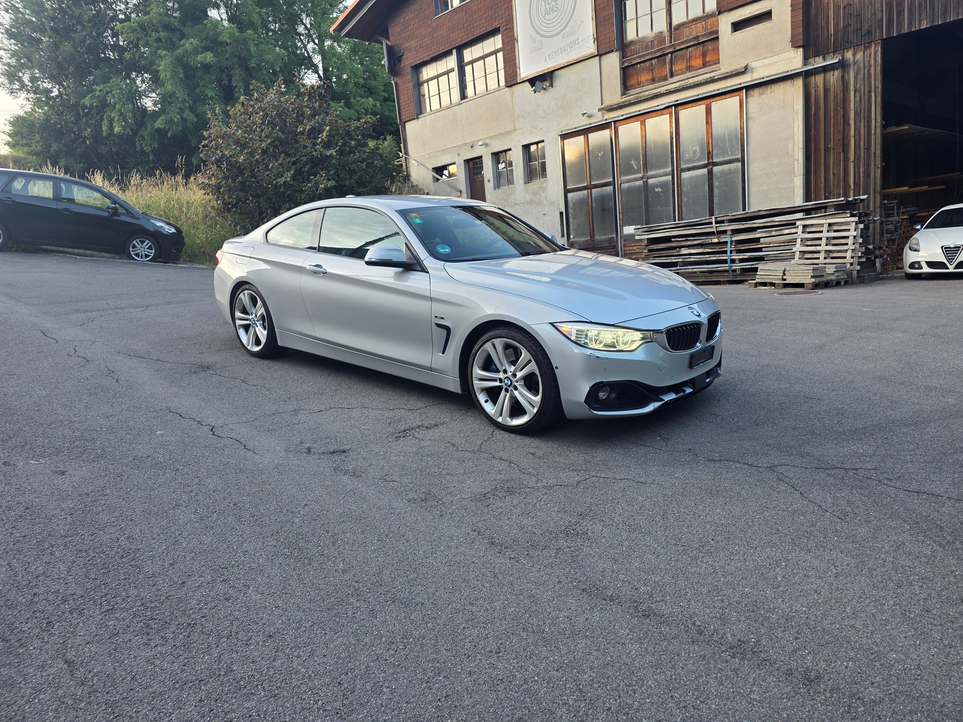 BMW 435i Coupé Sport Line Steptronic-image-0