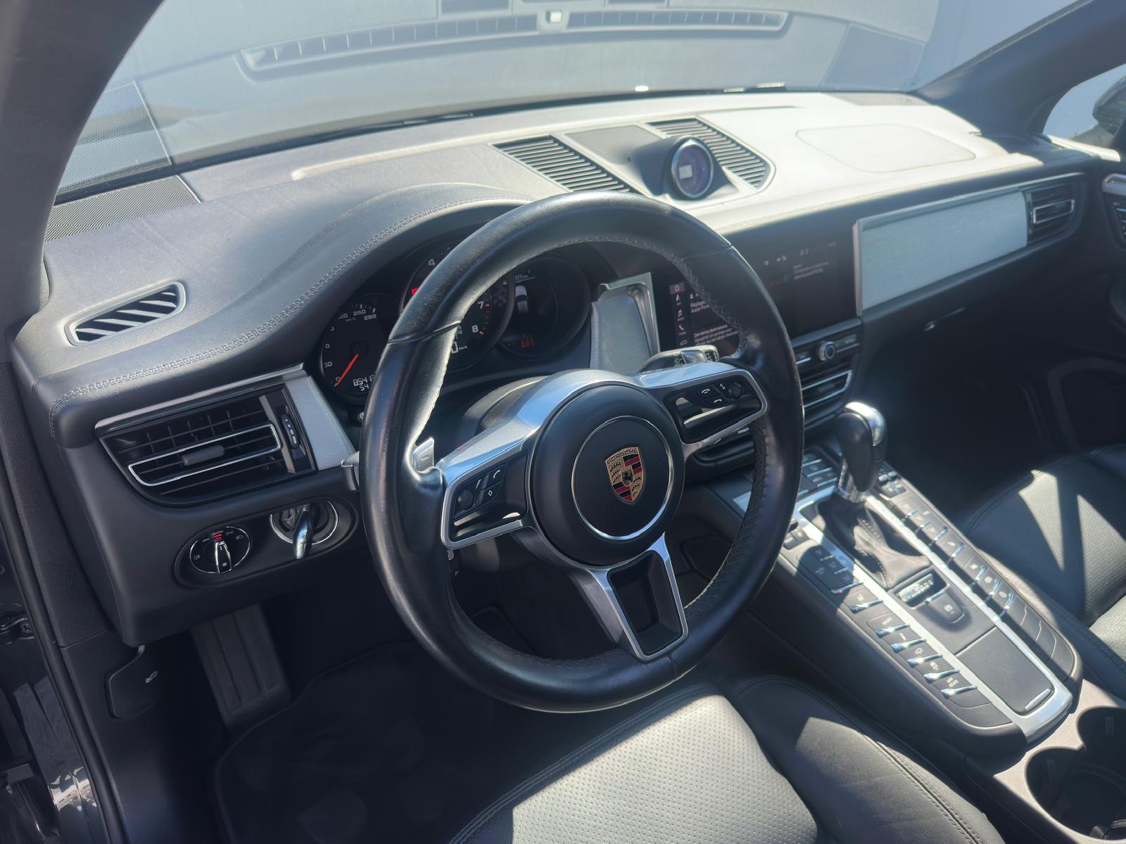 PORSCHE Macan GTS PDK-image-7