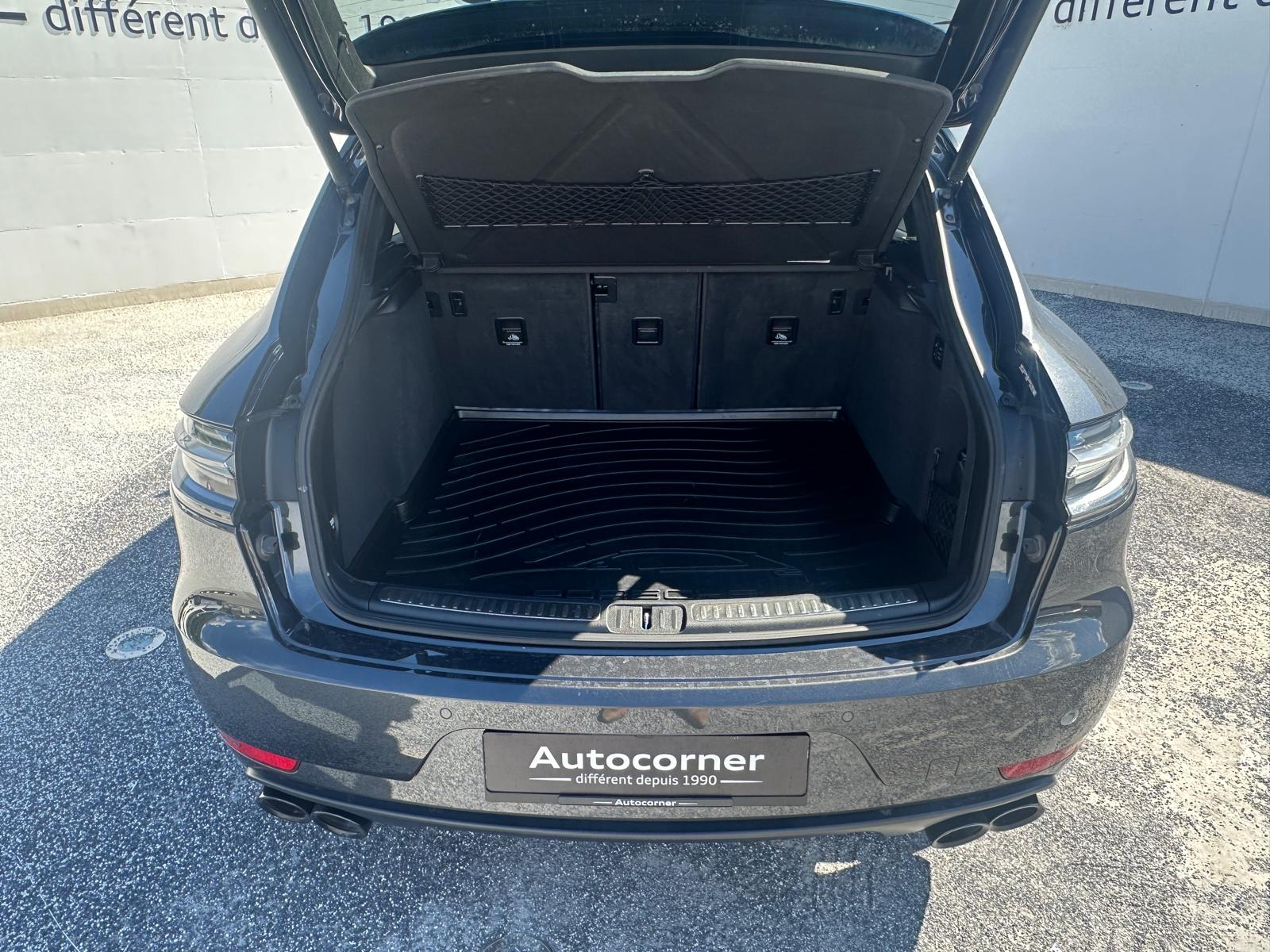 PORSCHE Macan GTS PDK-image-5