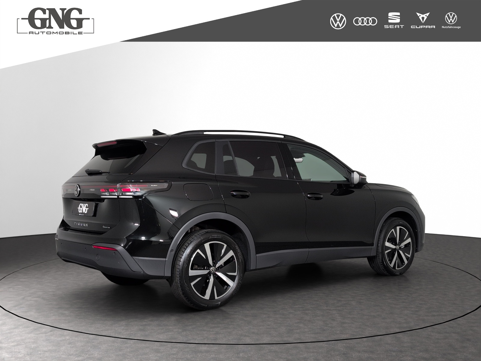 VW Tiguan 2.0 TSI DSG United 4Motion-image-2