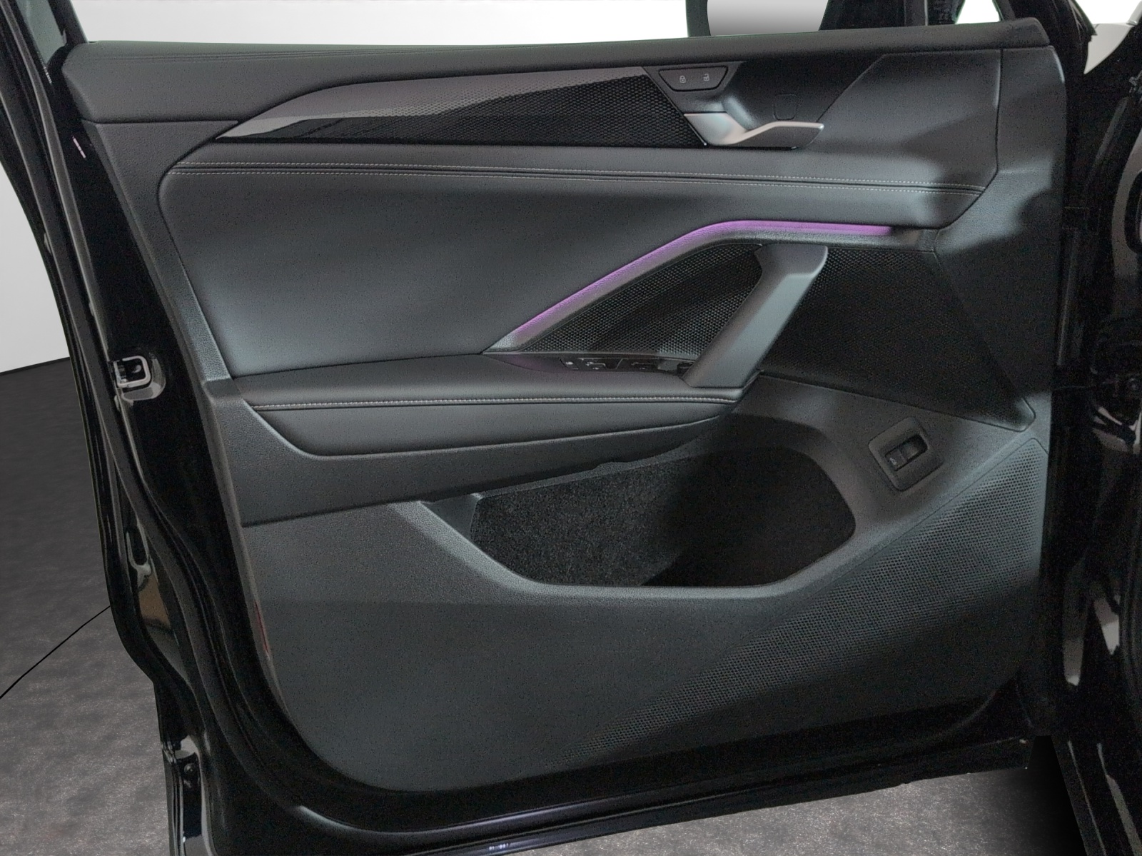 VW Tiguan 2.0 TSI DSG United 4Motion-image-13