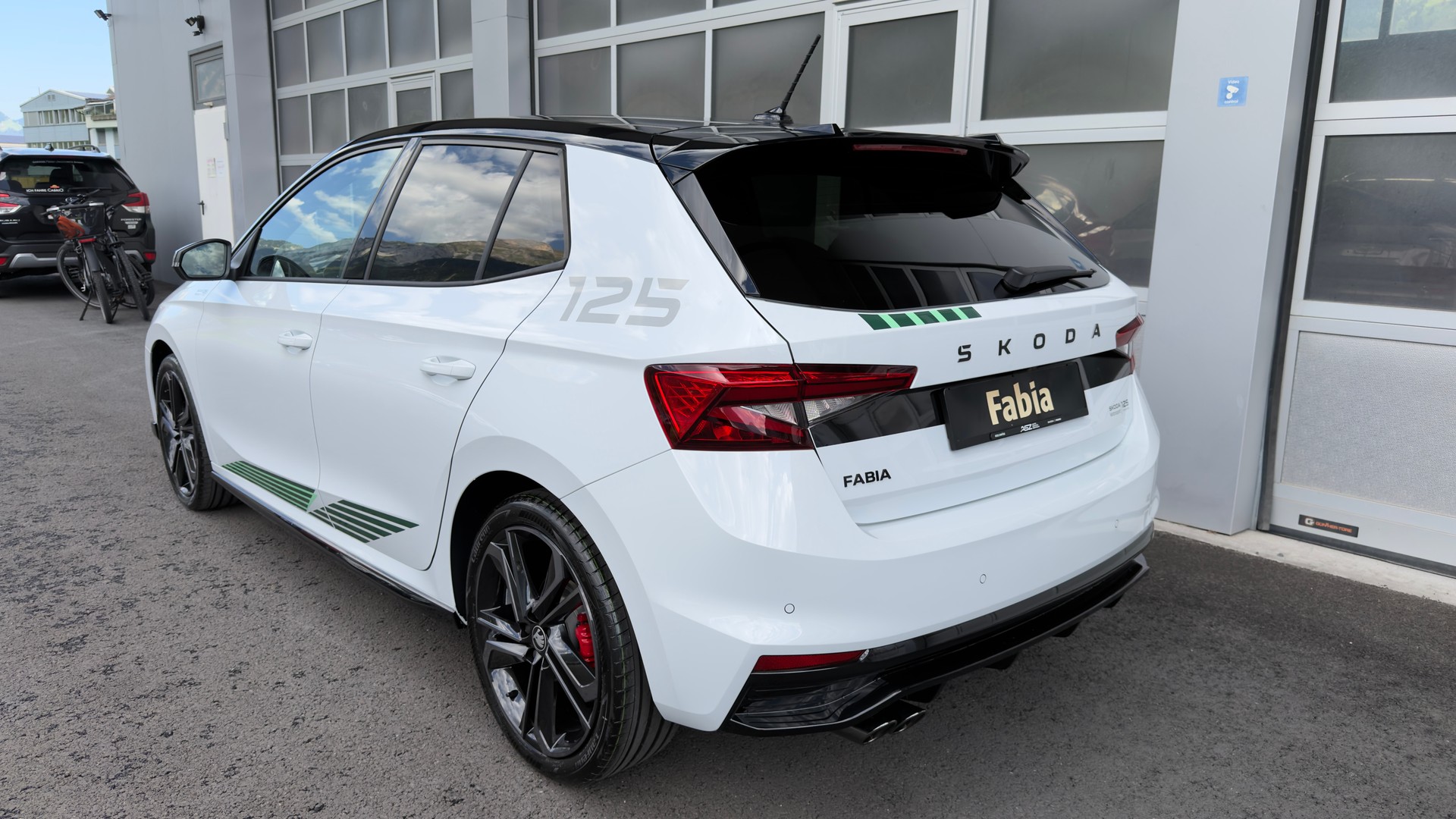 SKODA Fabia 1.5 TSI ME 177 PS 7DSG-image-1
