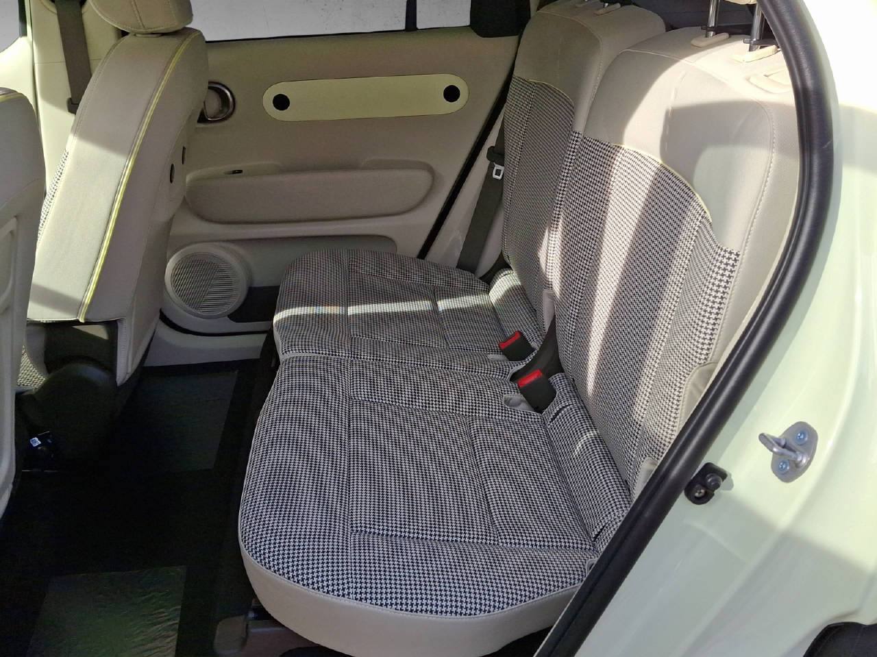 HYUNDAI Inster Electric Vertex MY26-image-12