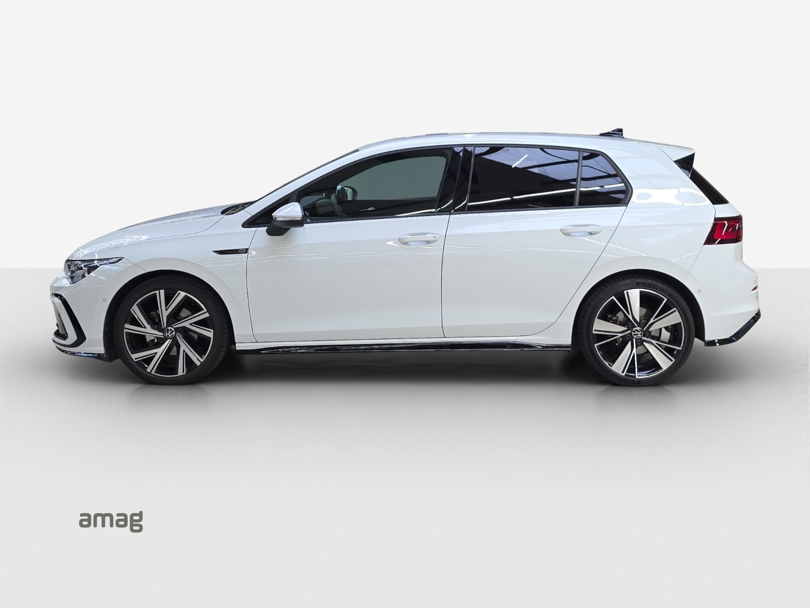 VW Golf 1.5 eTSI mHEV ACT R-Line DSG-showroom-element-1