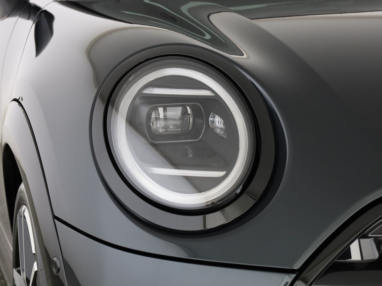 MINI Cooper John Cooper Works DKG-image-24
