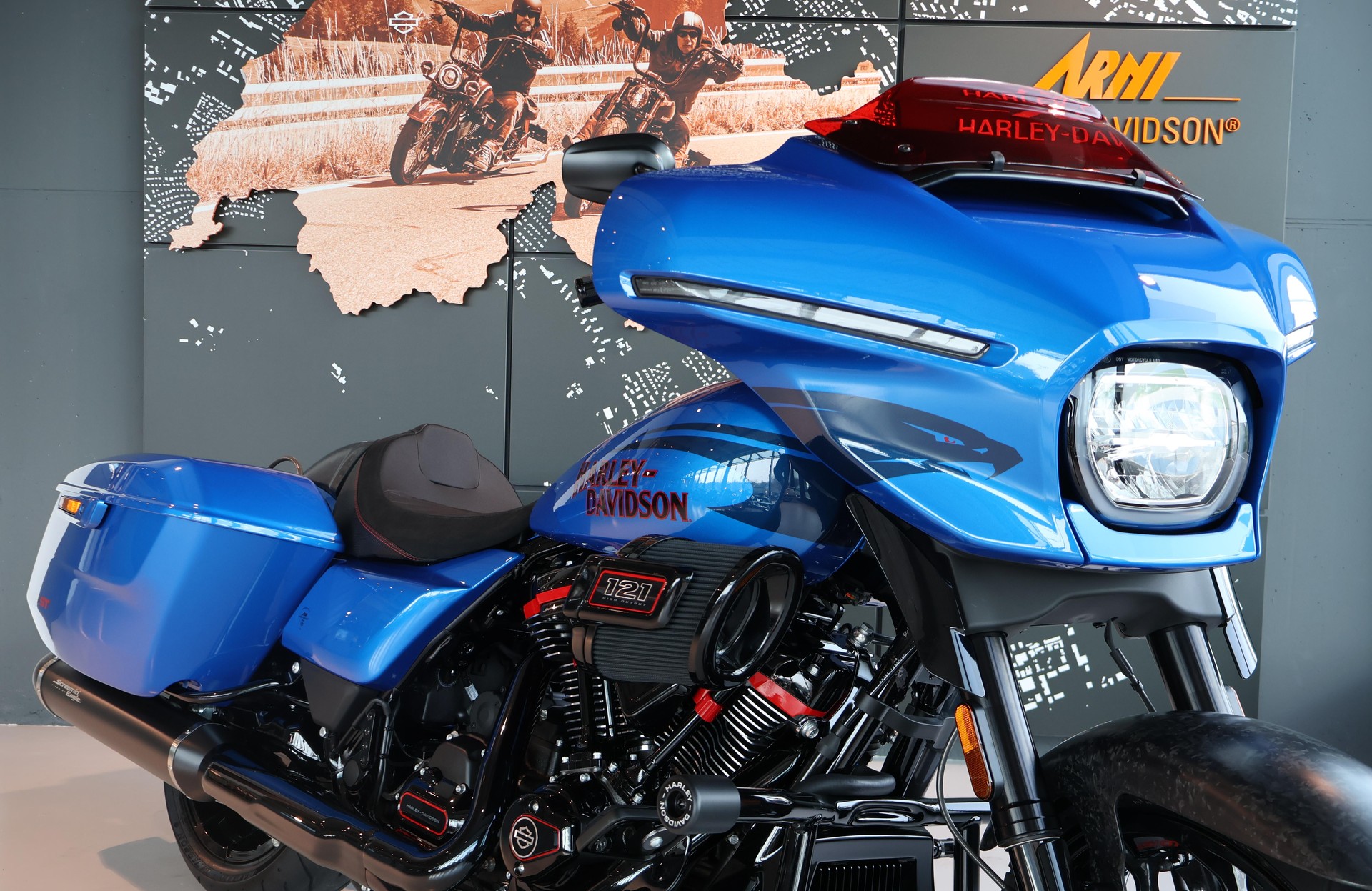 HARLEY-DAVIDSON FLHXSTSE CVO Street Glide ST-image-5